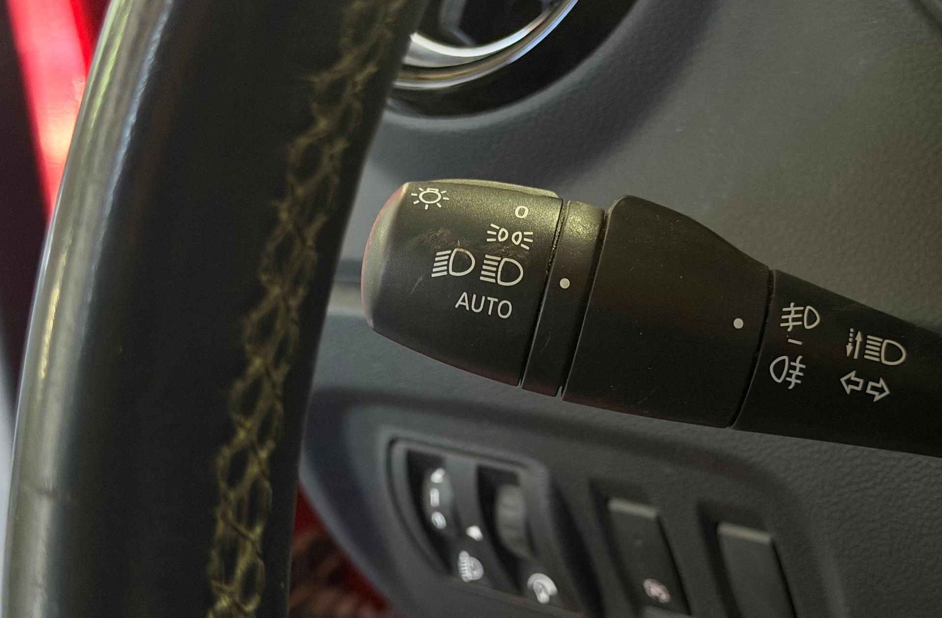 Renault Captur Zen TCe GPF EDC - foto 26