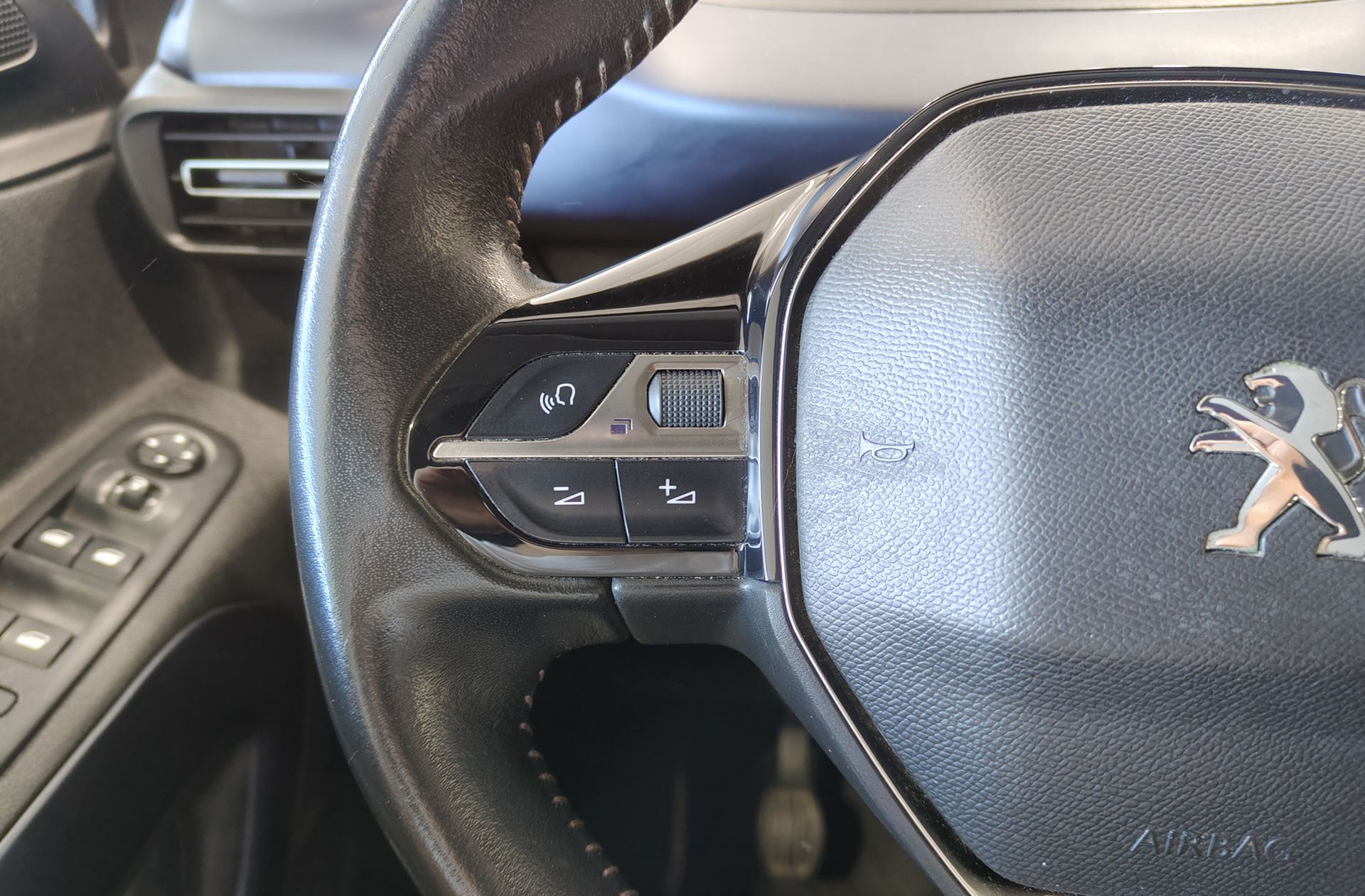Peugeot Rifter BlueHDi 130 Allure Standard - foto 22
