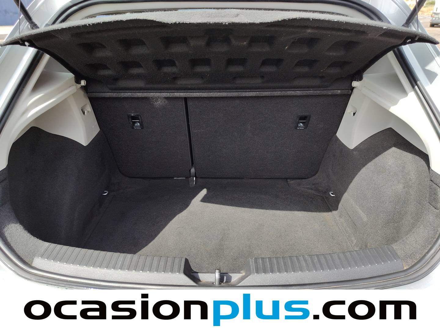Fotos maletero Seat León Seat León 1.6 TDI S&S Style (105 CV)