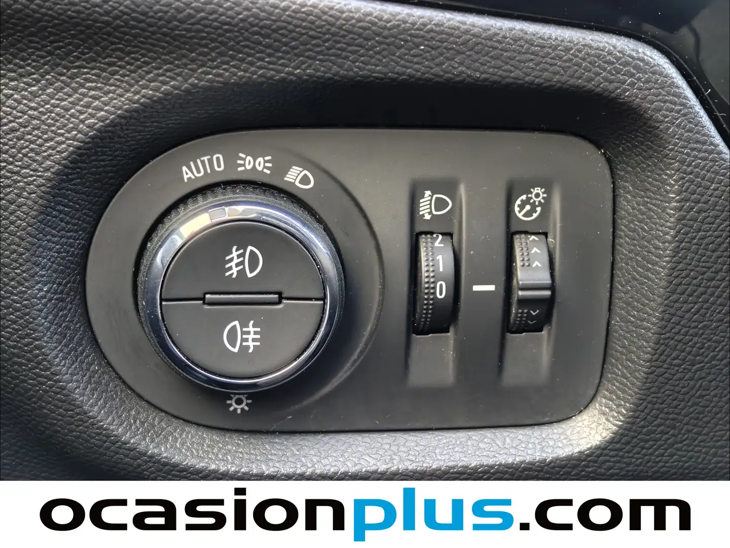 Foto Opel Corsa Opel Corsa 1.2 XEL S&S Edition (75 CV)