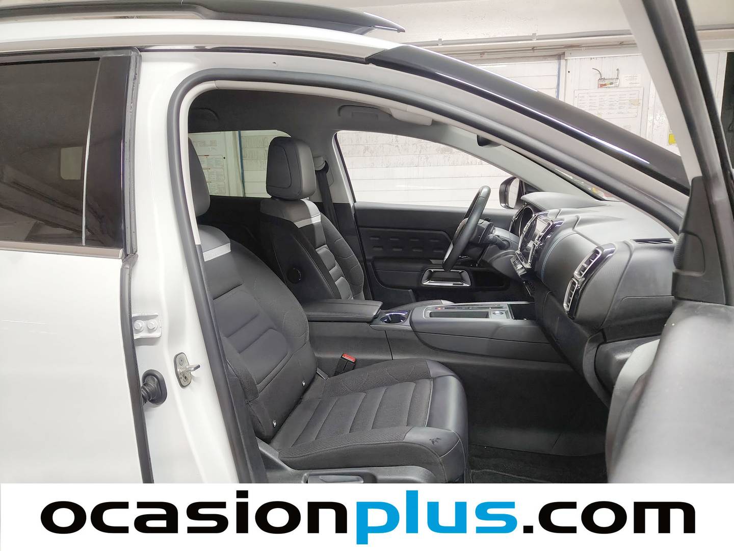 Foto Citroën C5 Aircross Citroen C5 Aircross PureTech S&S EAT8 Feel Pack (130CV)