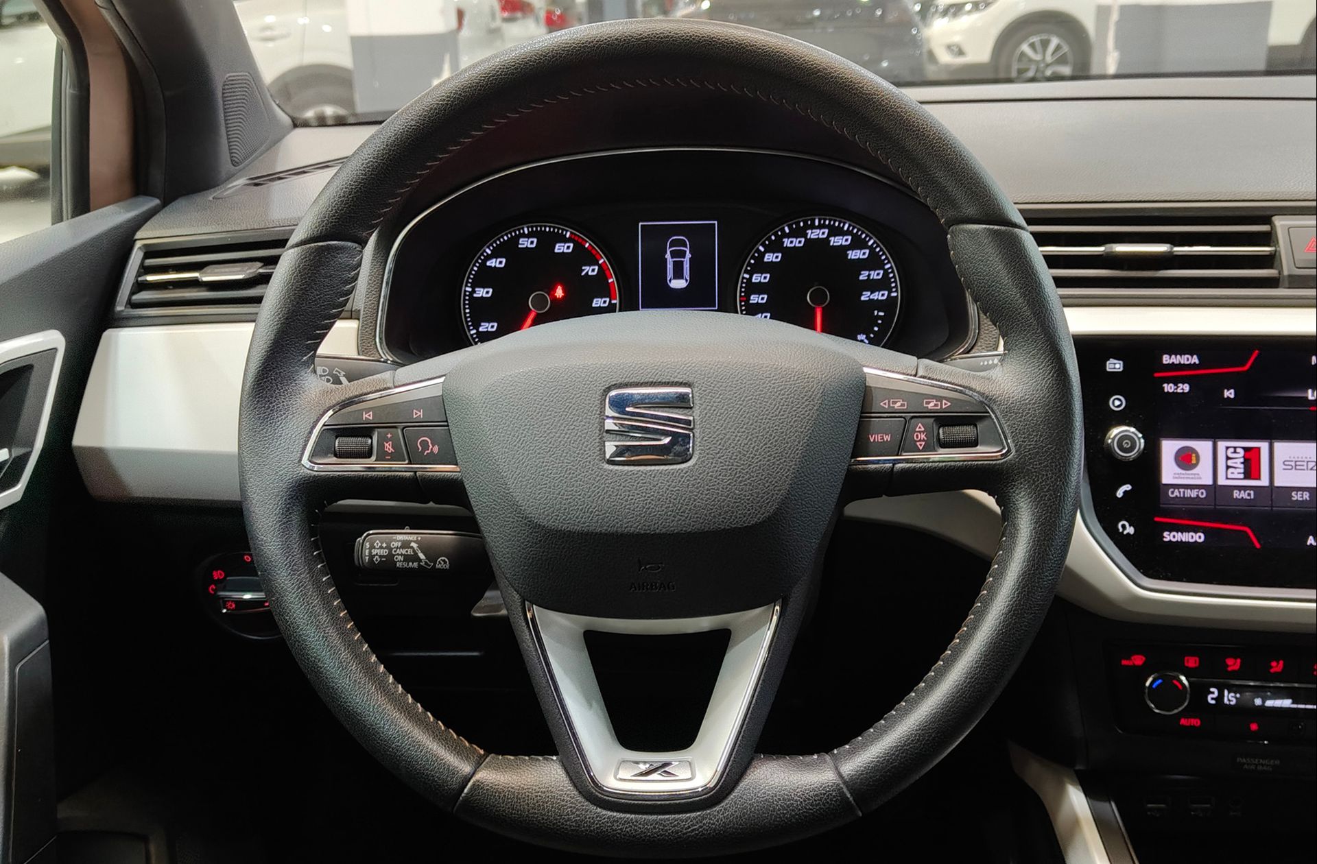 SEAT Arona 1.0 TSI Ecomotive Xcellence - foto 23
