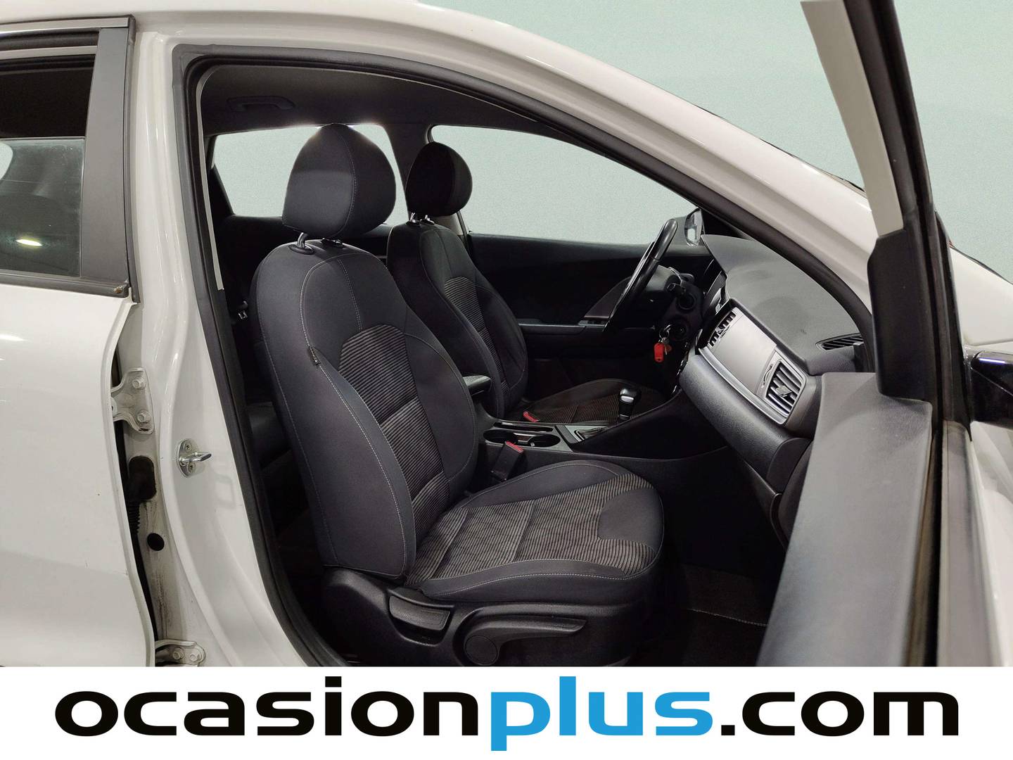 KIA Niro KIA Niro 1.6 GDi PHEV Híbrido Drive (141 CV) híbrido enchufable