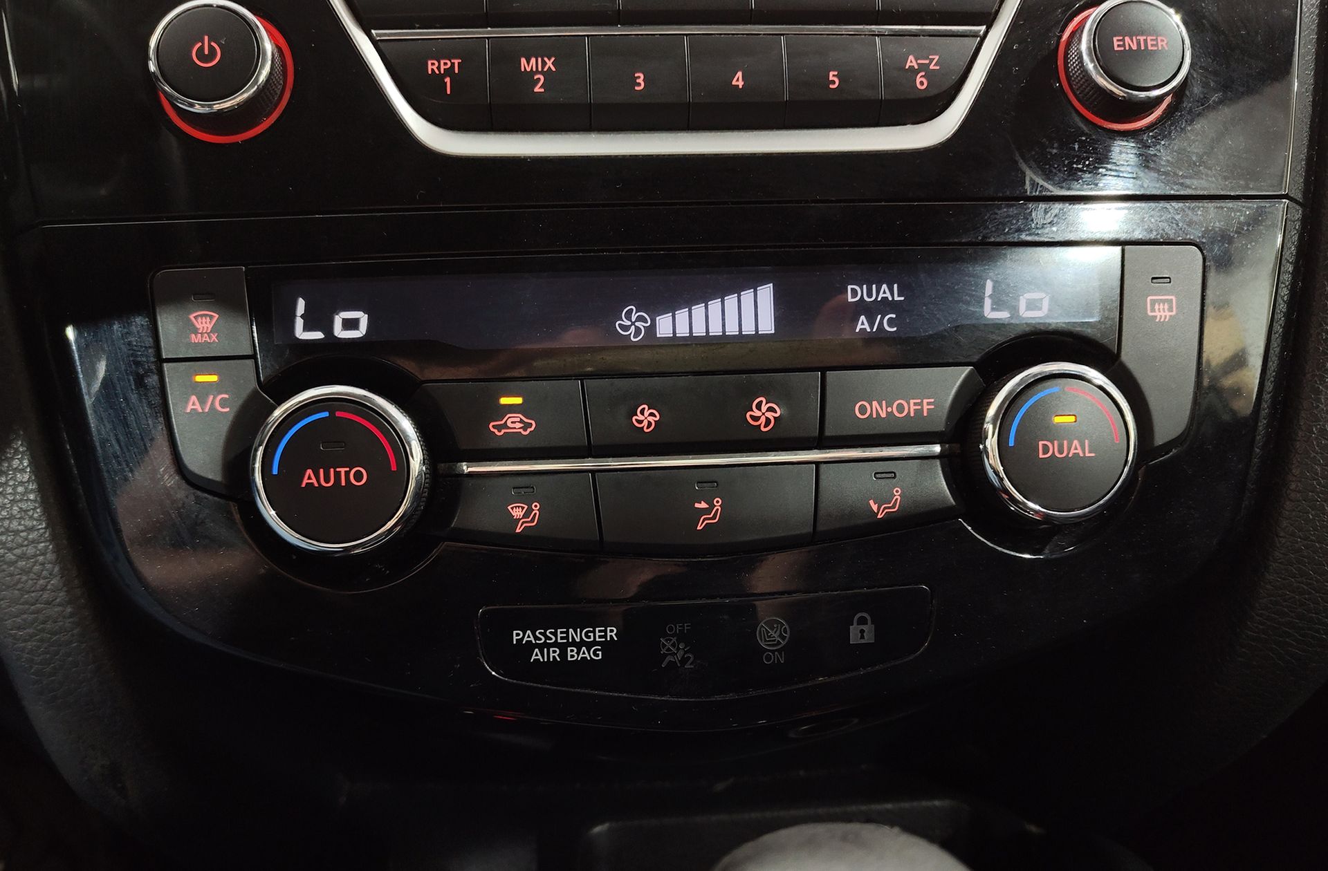 Nissan Qashqai DIG-T 115 Acenta 4x2 XTronic - foto 24