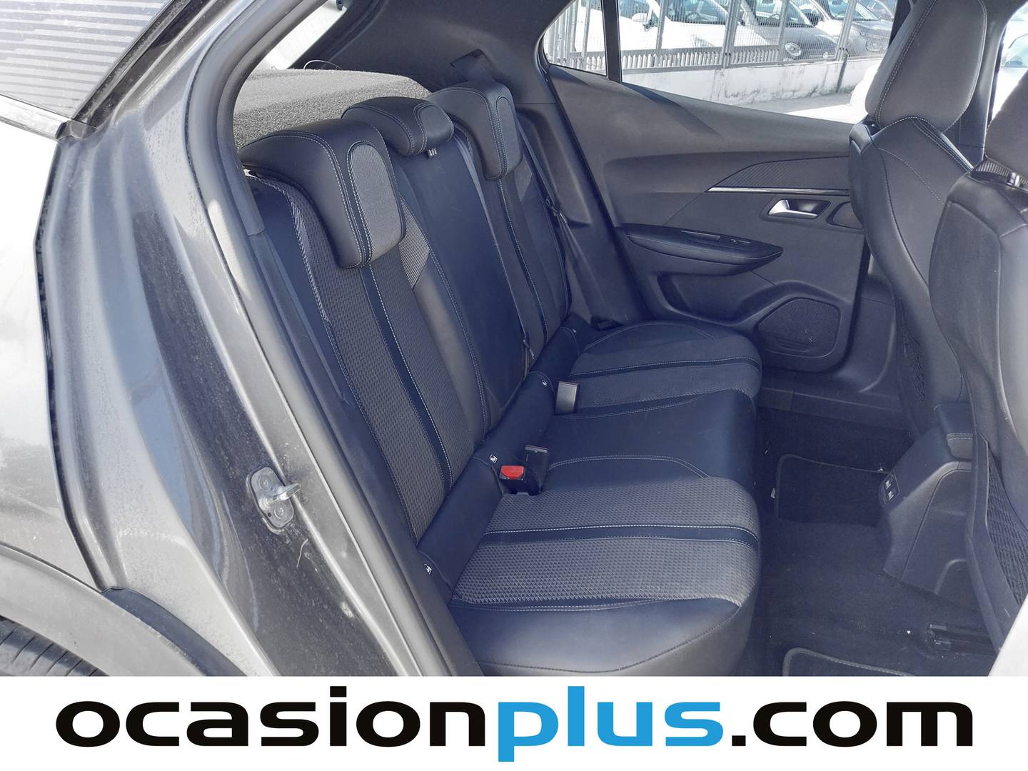 Foto Peugeot 2008 Peugeot 2008 PureTech 130 S&S GT EAT8 (130 CV)