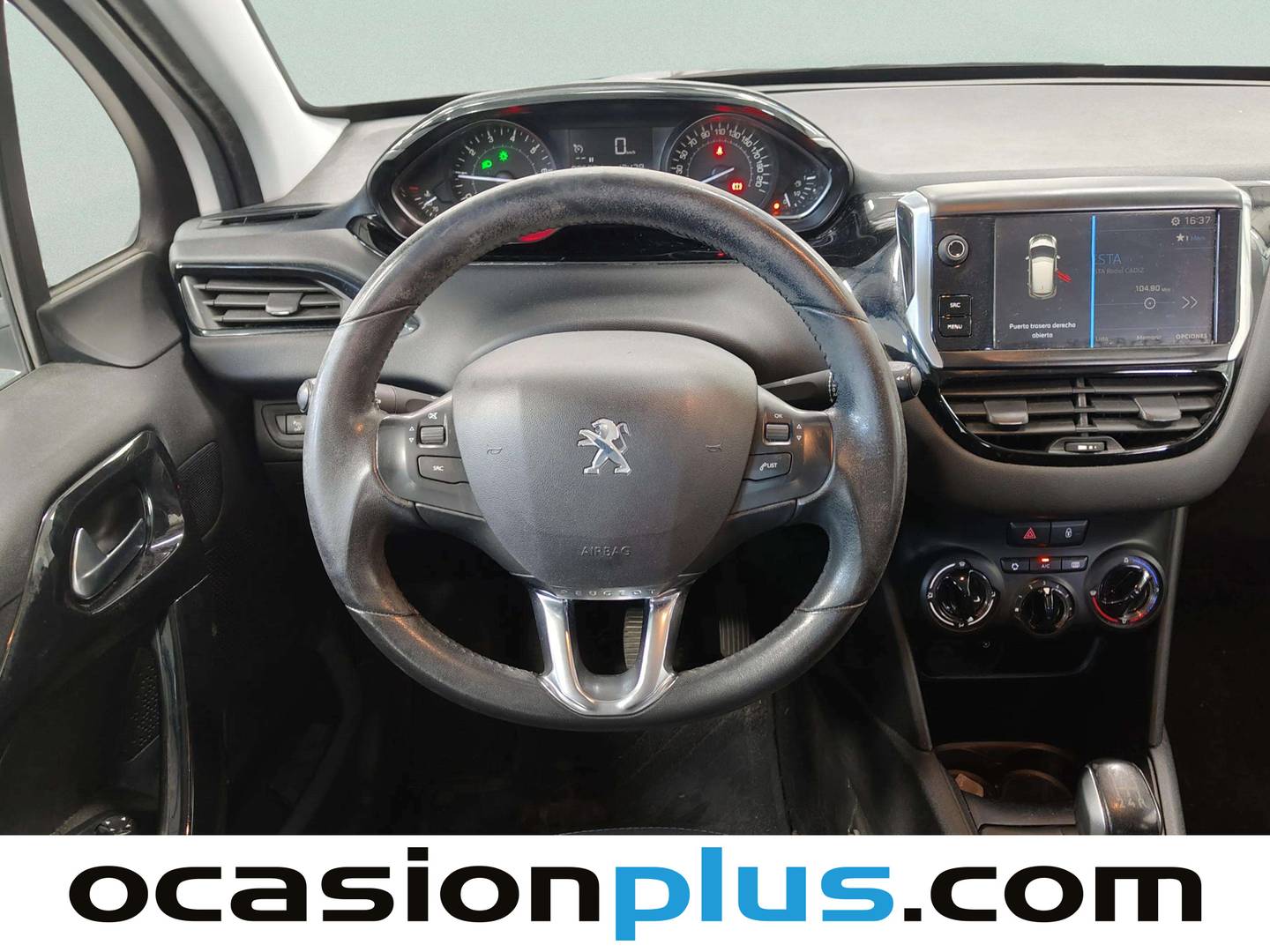 Peugeot 208 Peugeot 208 PureTech Signature (82 CV) manual
