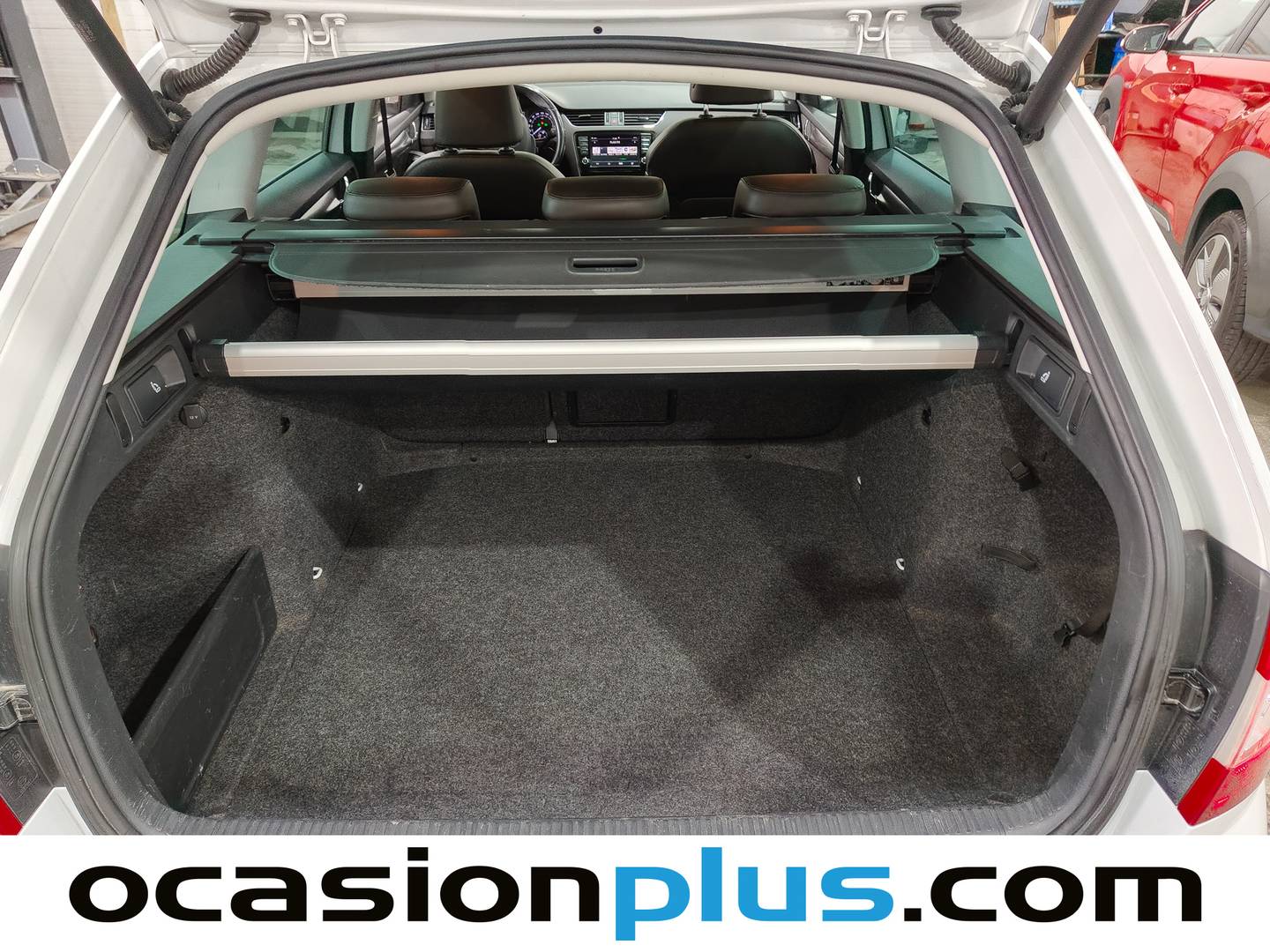 Fotos maletero Skoda Scout Skoda Scout 2.0 TDI CR DSG 4x4 (184 CV)