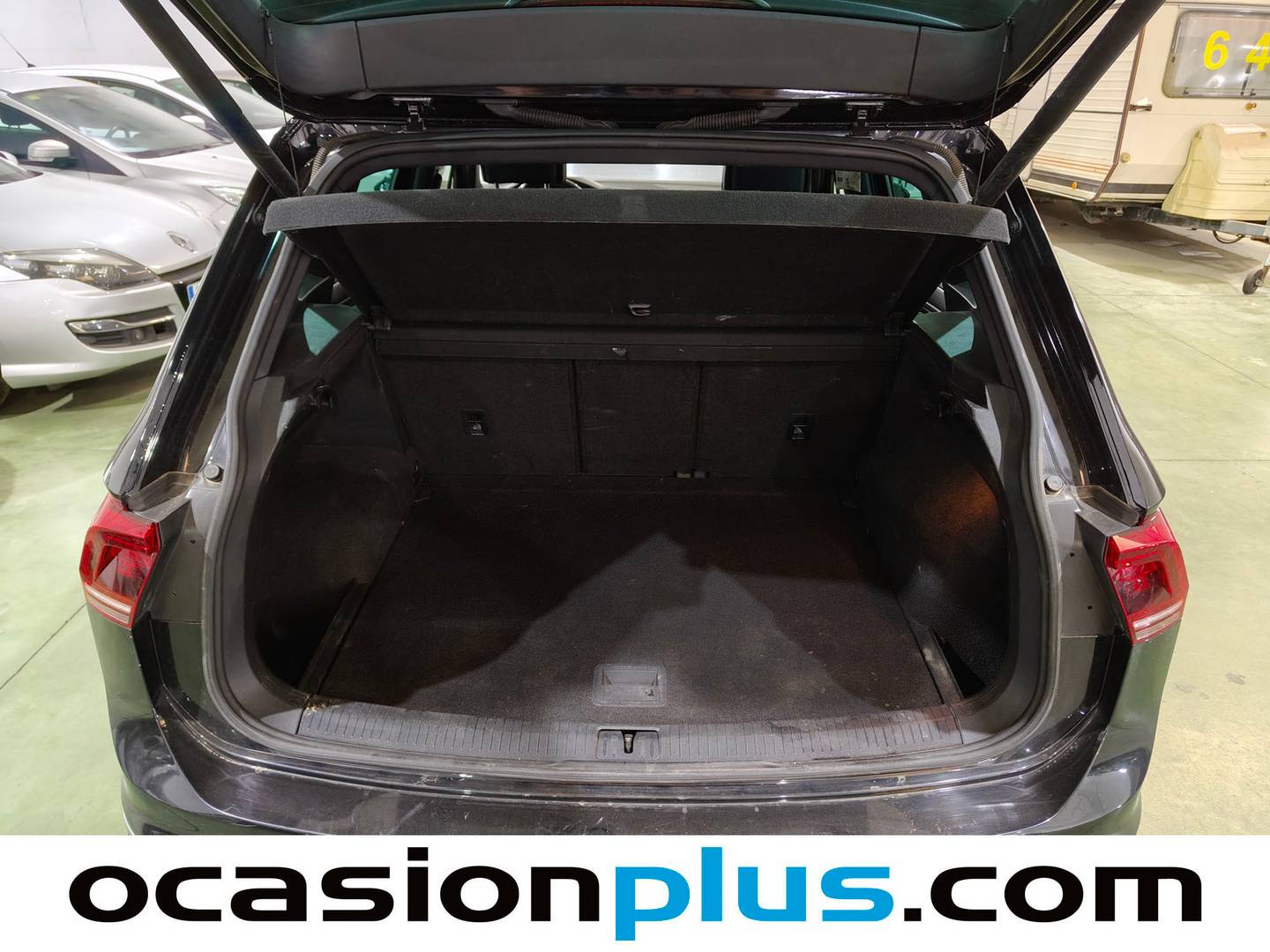Foto Volkswagen Tiguan Volkswagen Tiguan Sport 2.0 TDI (150 CV) DSG Pack R-Line siete plazas