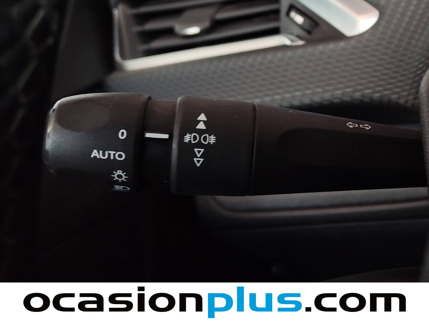 Extras del Peugeot 2008 Peugeot 2008 BlueHDi 100 S&S Allure (100 CV)