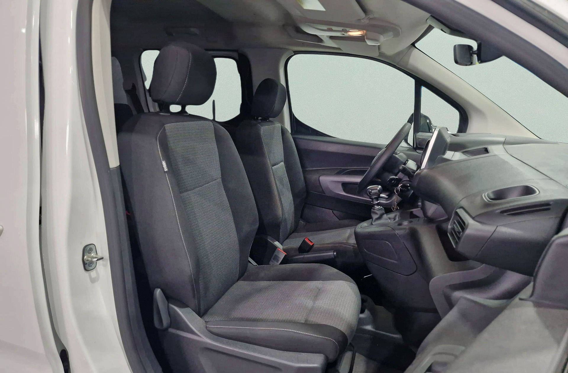 Toyota Proace City 1.5 D VX L1 - foto 15