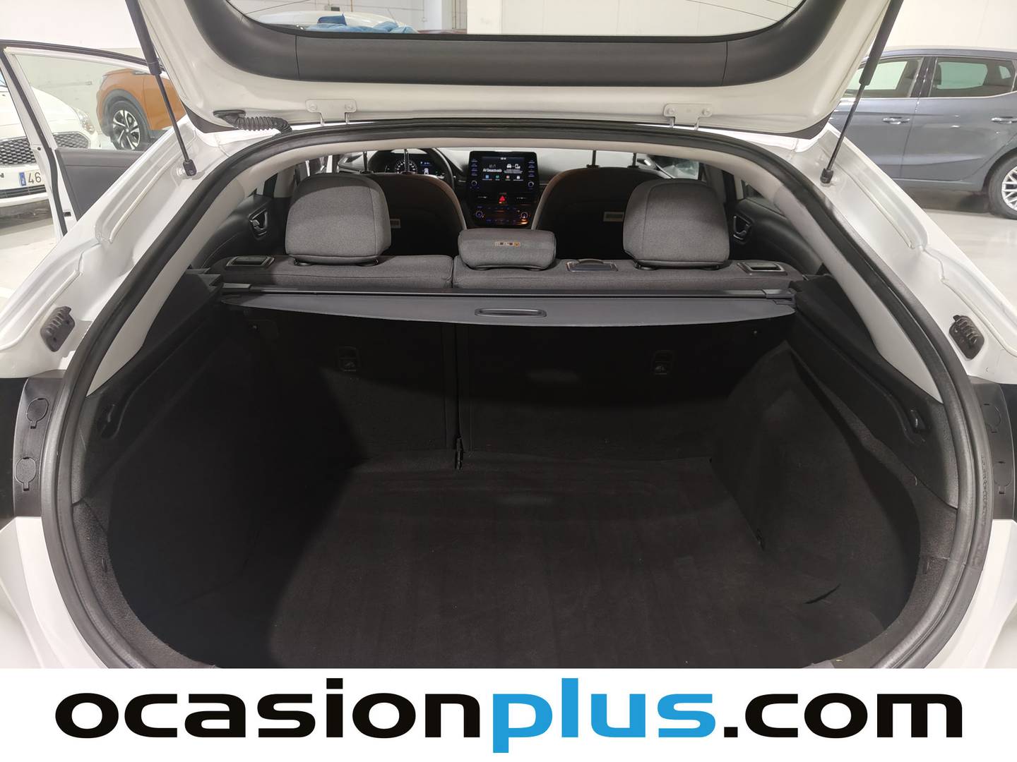 Fotos maletero Hyundai IONIQ Hyundai Ioniq 1.6 GDI HEV Klass DCT (141 CV)