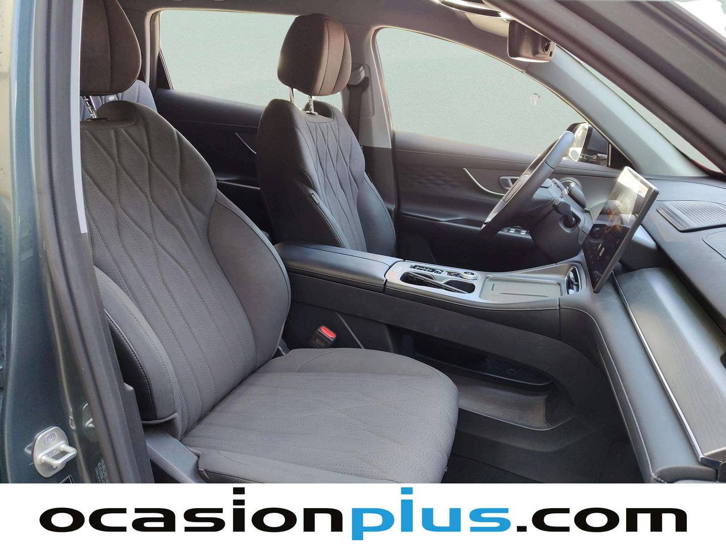 EBRO S800 EBRO S800 1.6 TGDI Premium DCT (147 CV) 7 Plazas de segunda mano