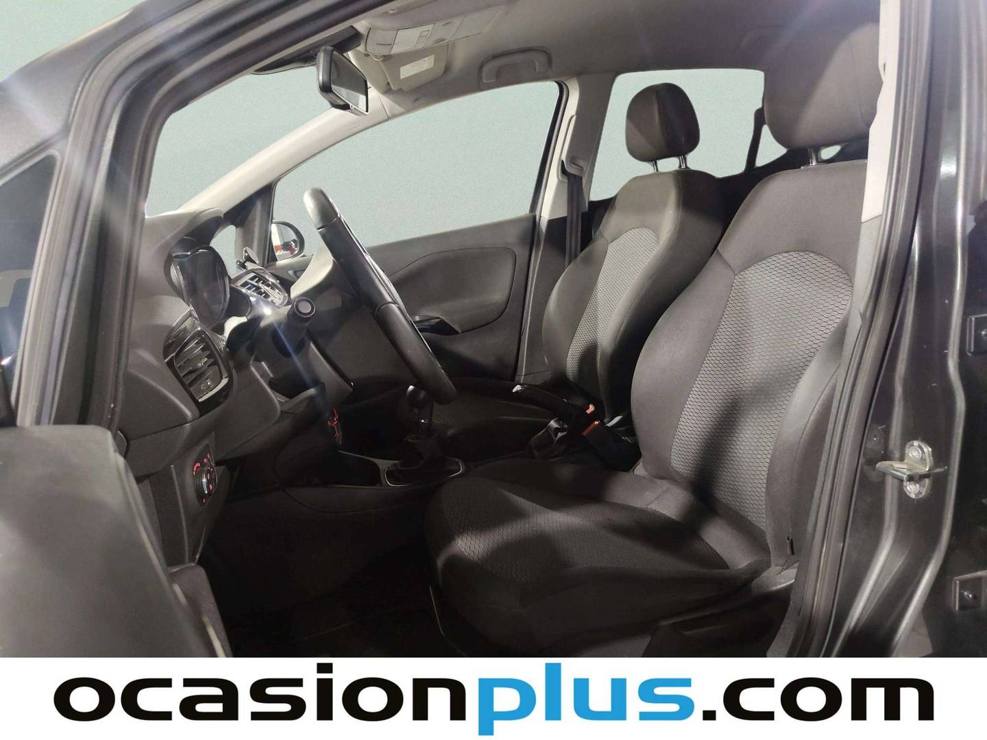Foto asientos delanteros Opel Corsa Opel Corsa 1.4 Selective (90 CV)