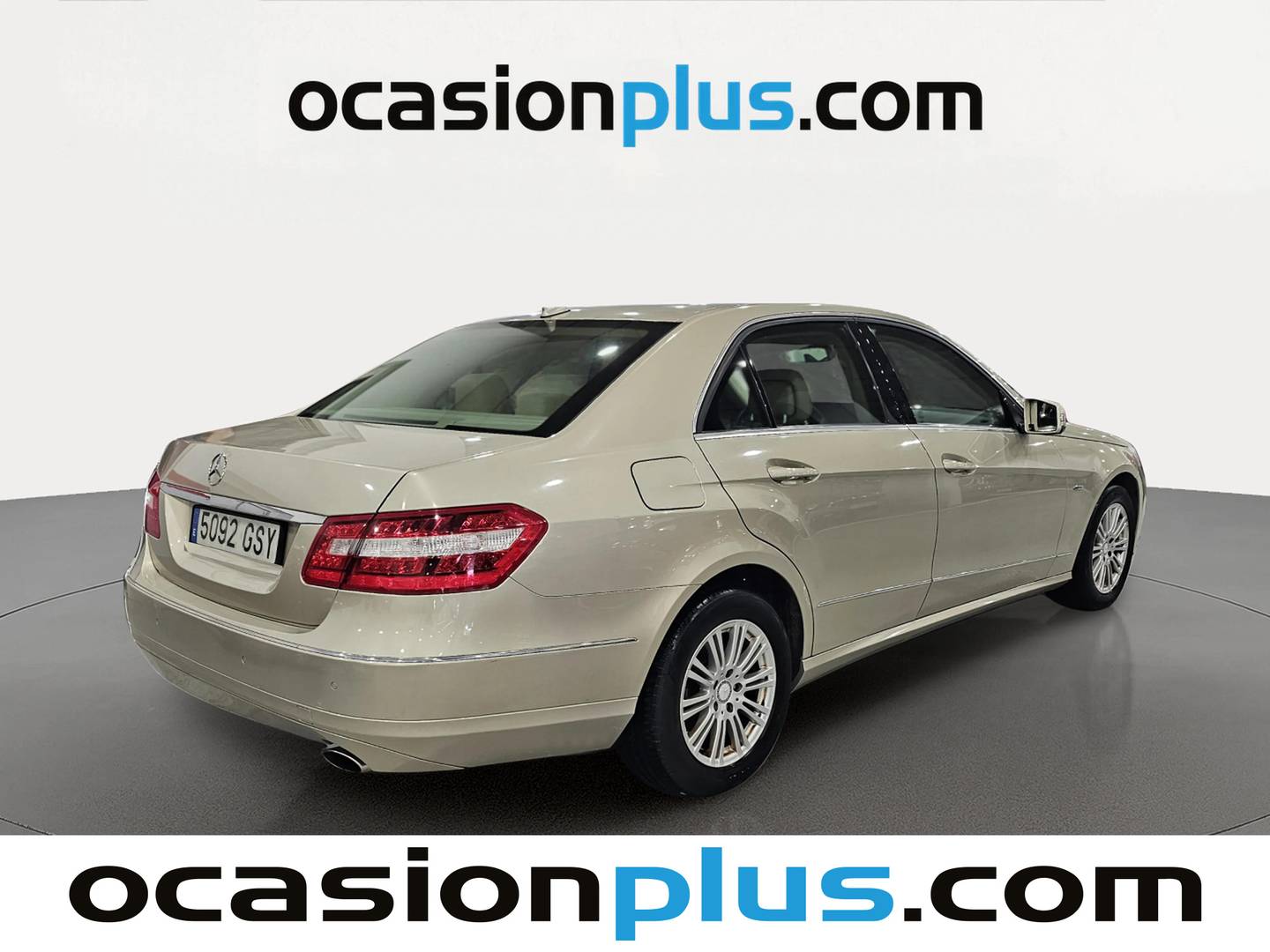 Foto trasera Mercedes Clase E Mercedes Clase E 350 CGI BE Elegance (292 CV) izquierda