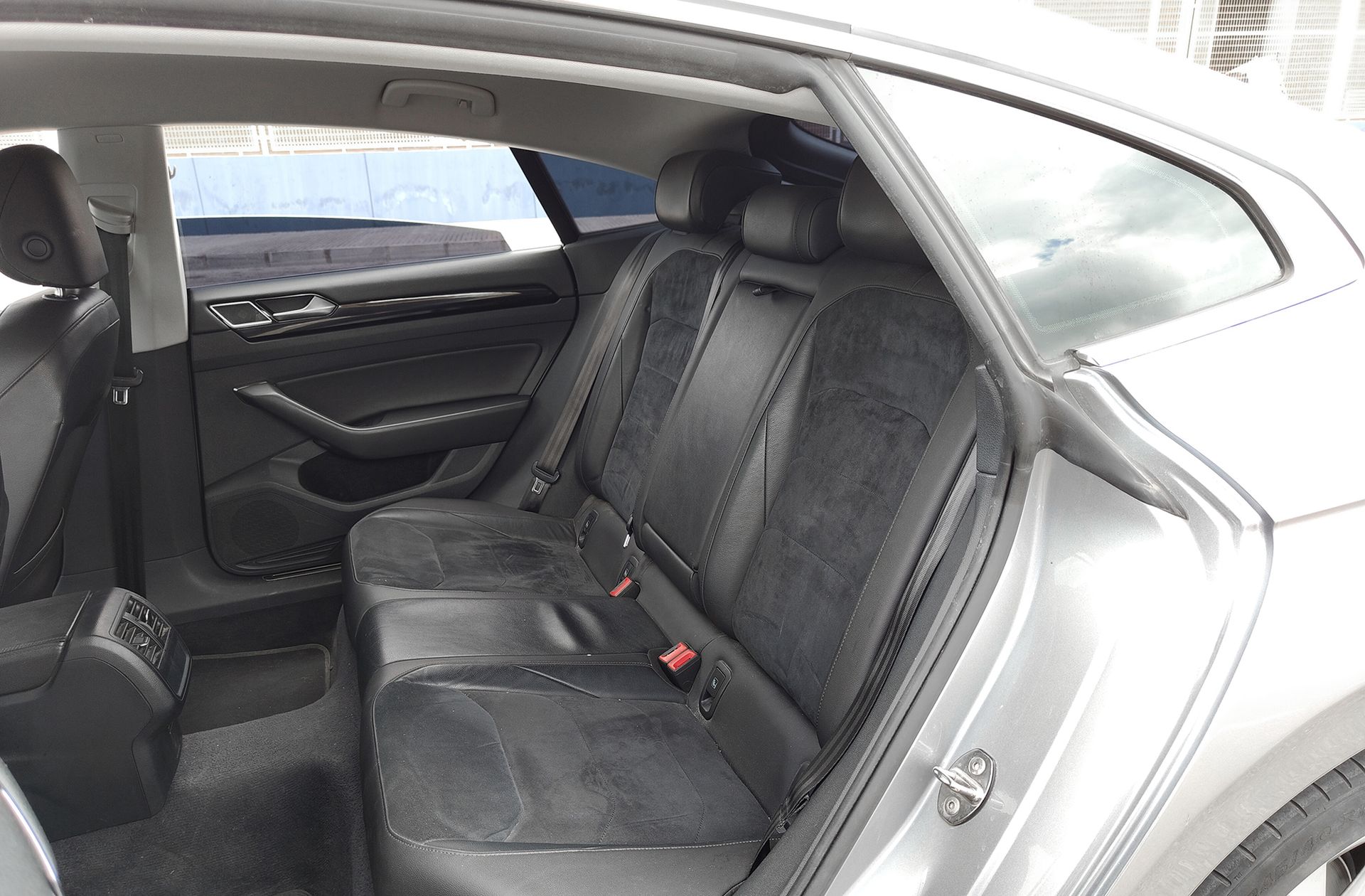 Volkswagen Arteon Elegance 2.0 TDI - foto 12