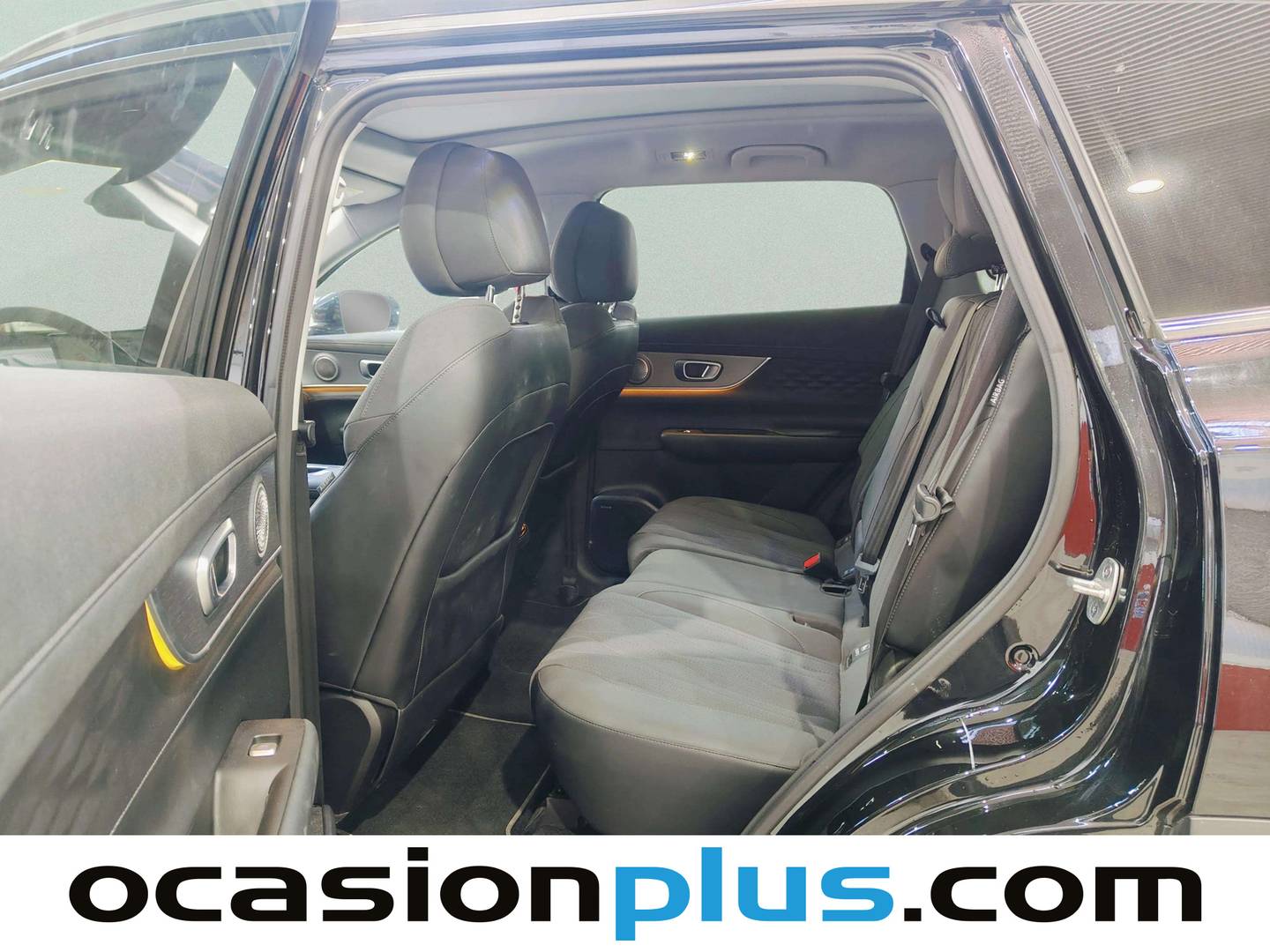 Foto asientos traseros EBRO S800 EBRO S800 1.6 TGDI Luxury DCT (147 CV) 7 PLAZAS