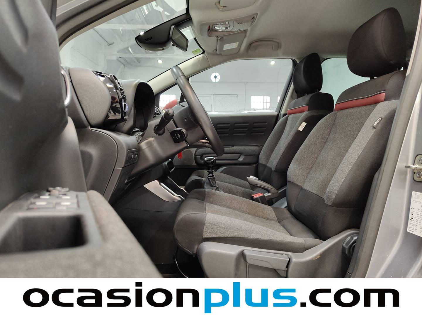 Foto asientos delanteros Citroën C3 Aircross Citroën C3 Aircross PureTech 110 S&S C-Series (110 CV)
