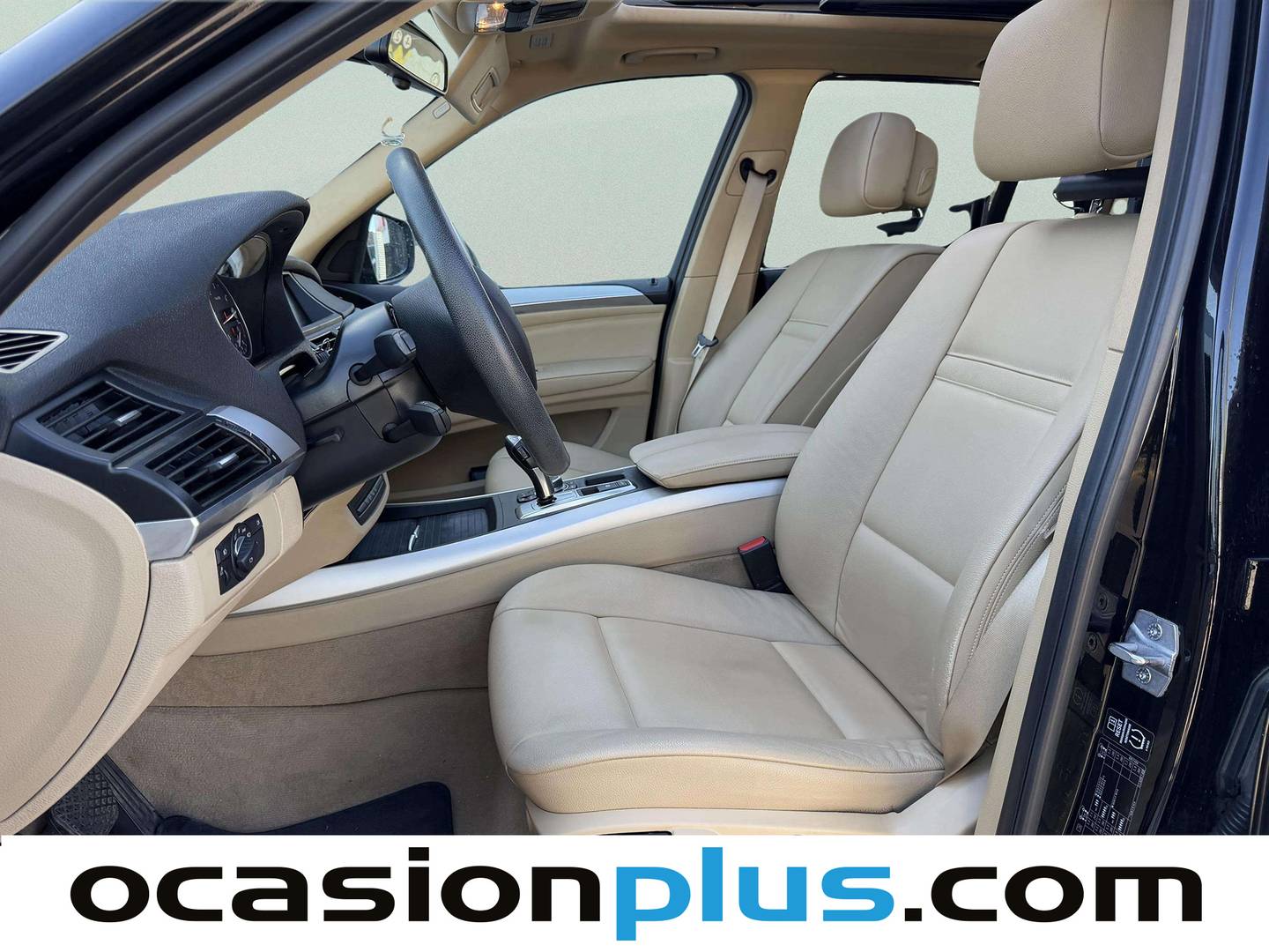 Foto asientos delanteros BMW X5 BMW X5 xDrive30d (245 CV)