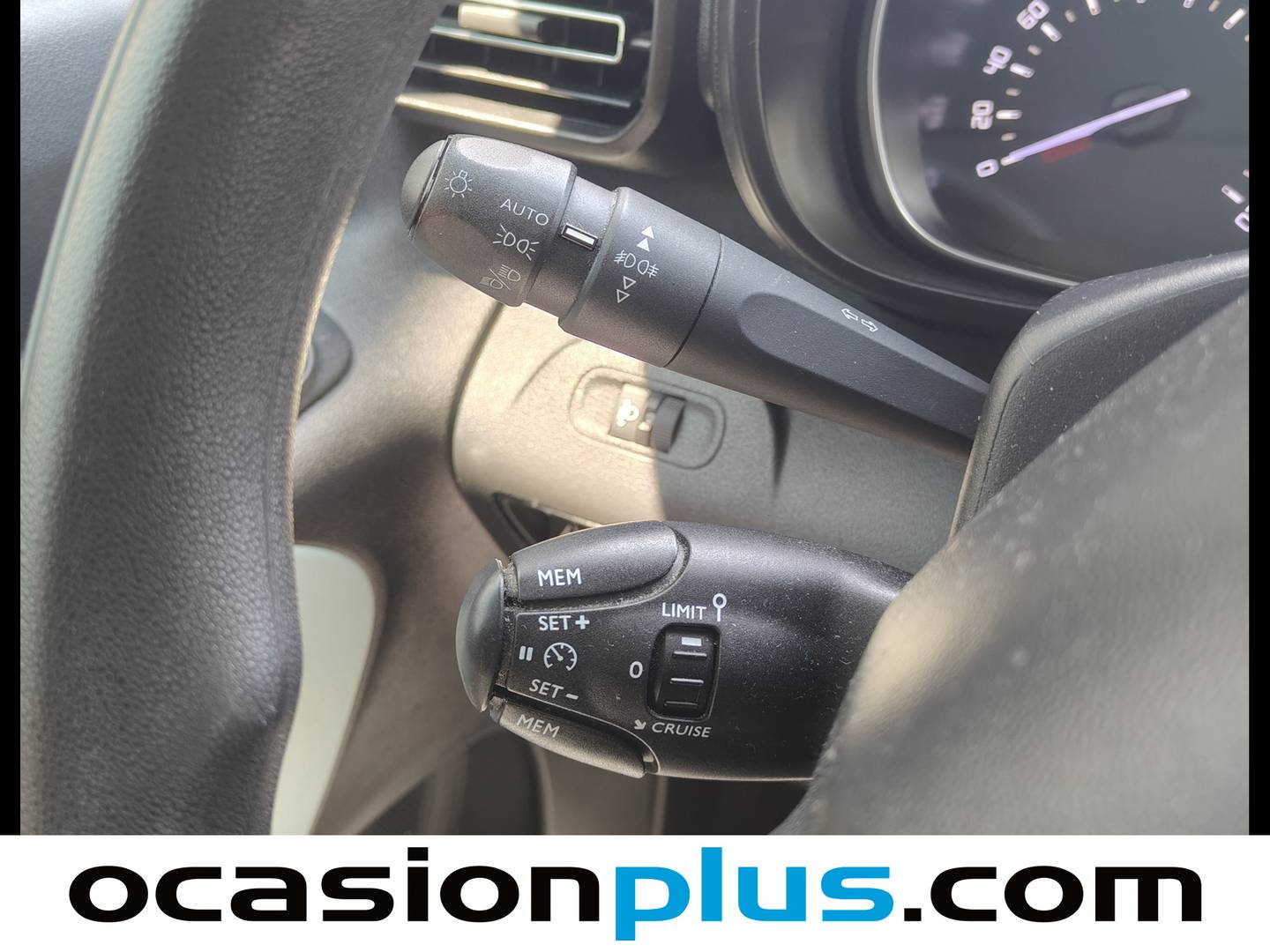 Extras del Citroën Berlingo Citroën Berlingo BlueHDi 100 S&S Talla M Feel (102 CV)