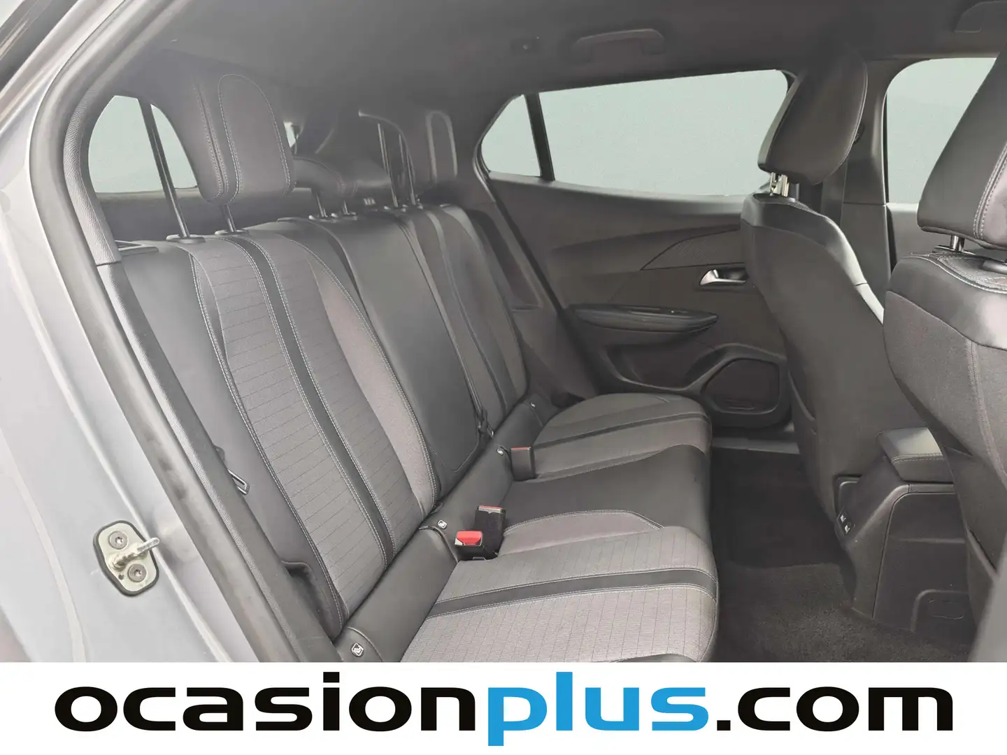 Foto Peugeot 2008 Peugeot 2008 PureTech 100 S&S Allure (100 CV)