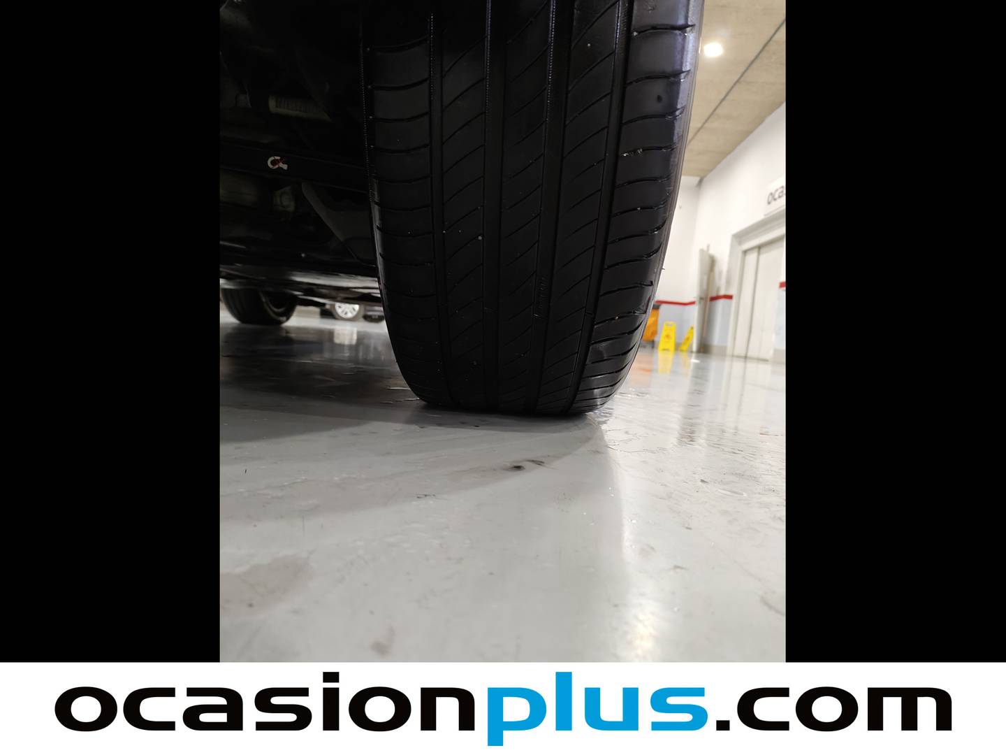 Foto Peugeot 3008 Hybrid Peugeot 3008 Hybrid 300 Allure Pack e-EAT8  (300 CV)