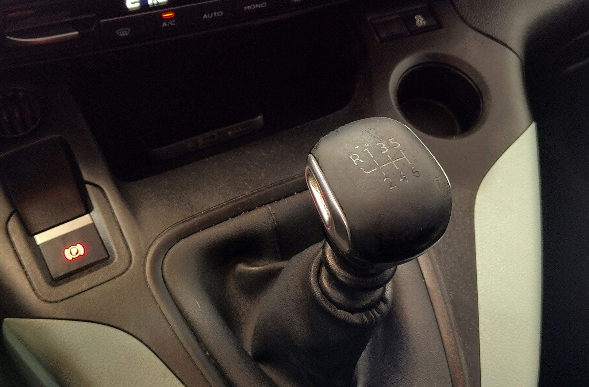 Citroën Berlingo PureTech 110 Talla M Shine - foto 5