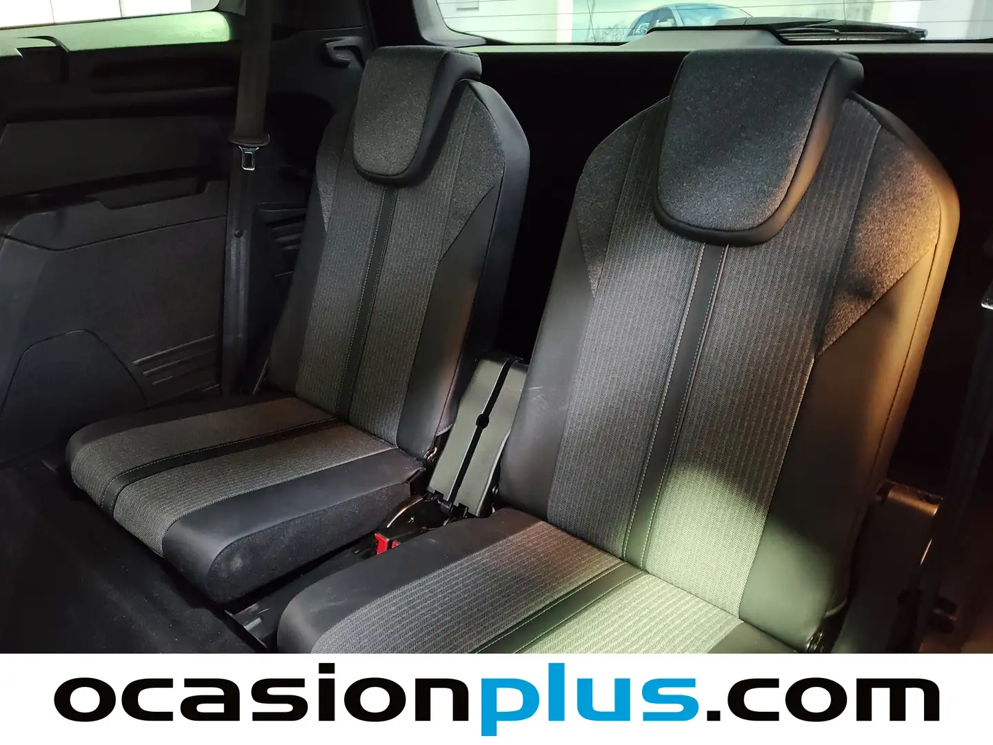 Foto Peugeot 5008 Peugeot 5008 PureTech 130 S&S Allure Pack EAT8 7 Plazas (130 CV)