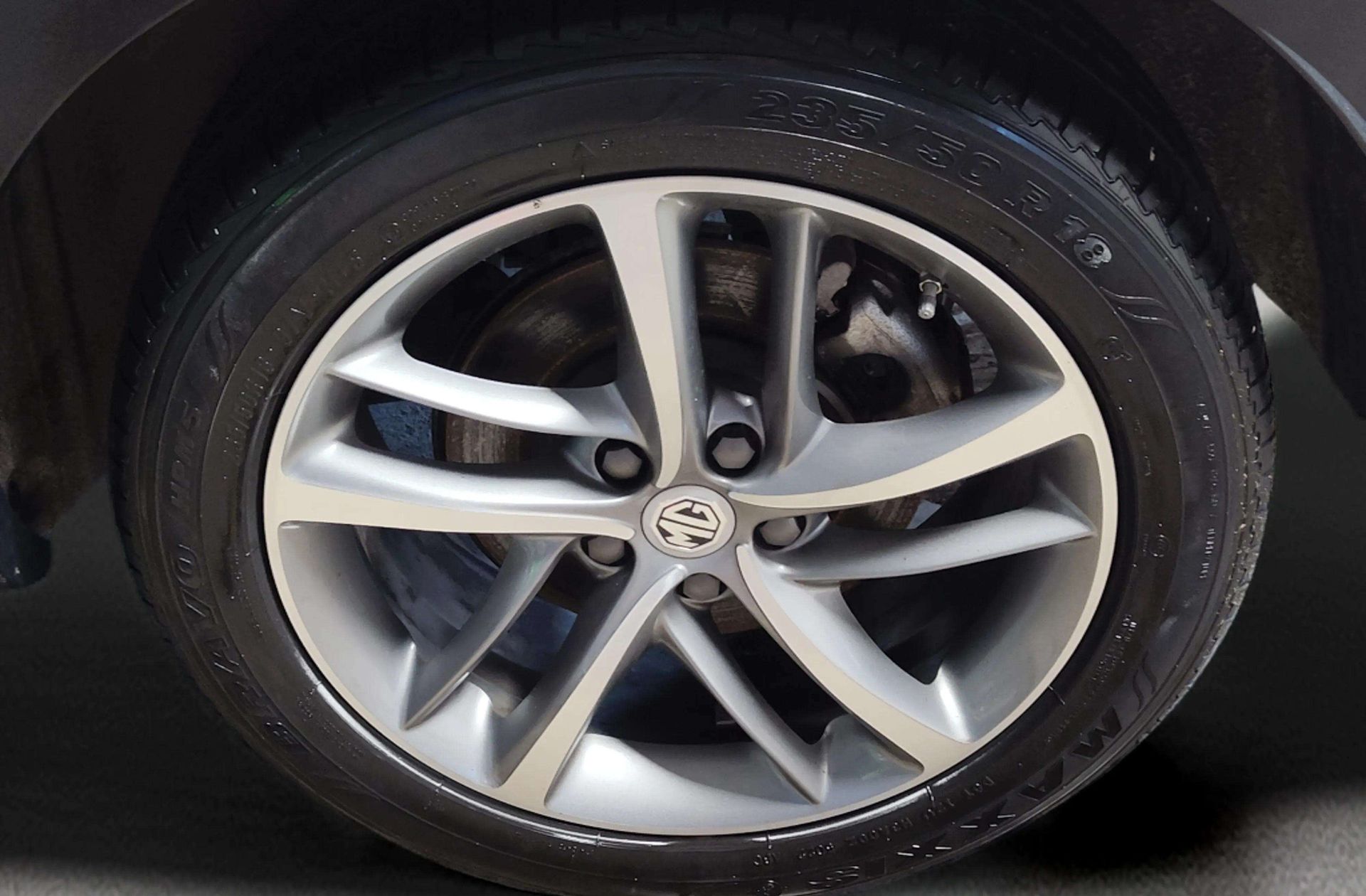 MG HS 1.5 Turbo GDI Luxury DCT - foto 36