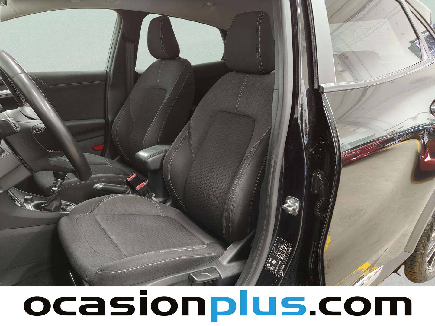 Foto asientos delanteros Ford Puma Ford Puma 1.0 EcoBoost MHEV Titanium Design (125 CV)