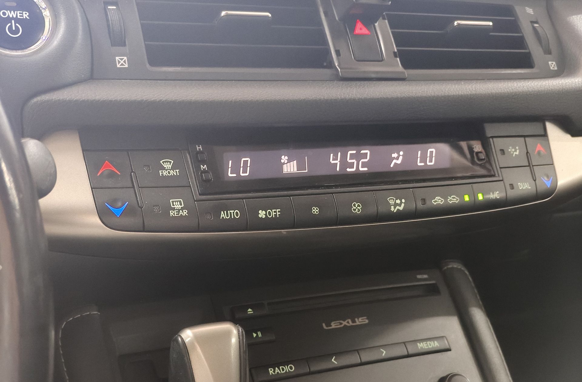 Lexus CT 200h Executive Navibox - foto 30