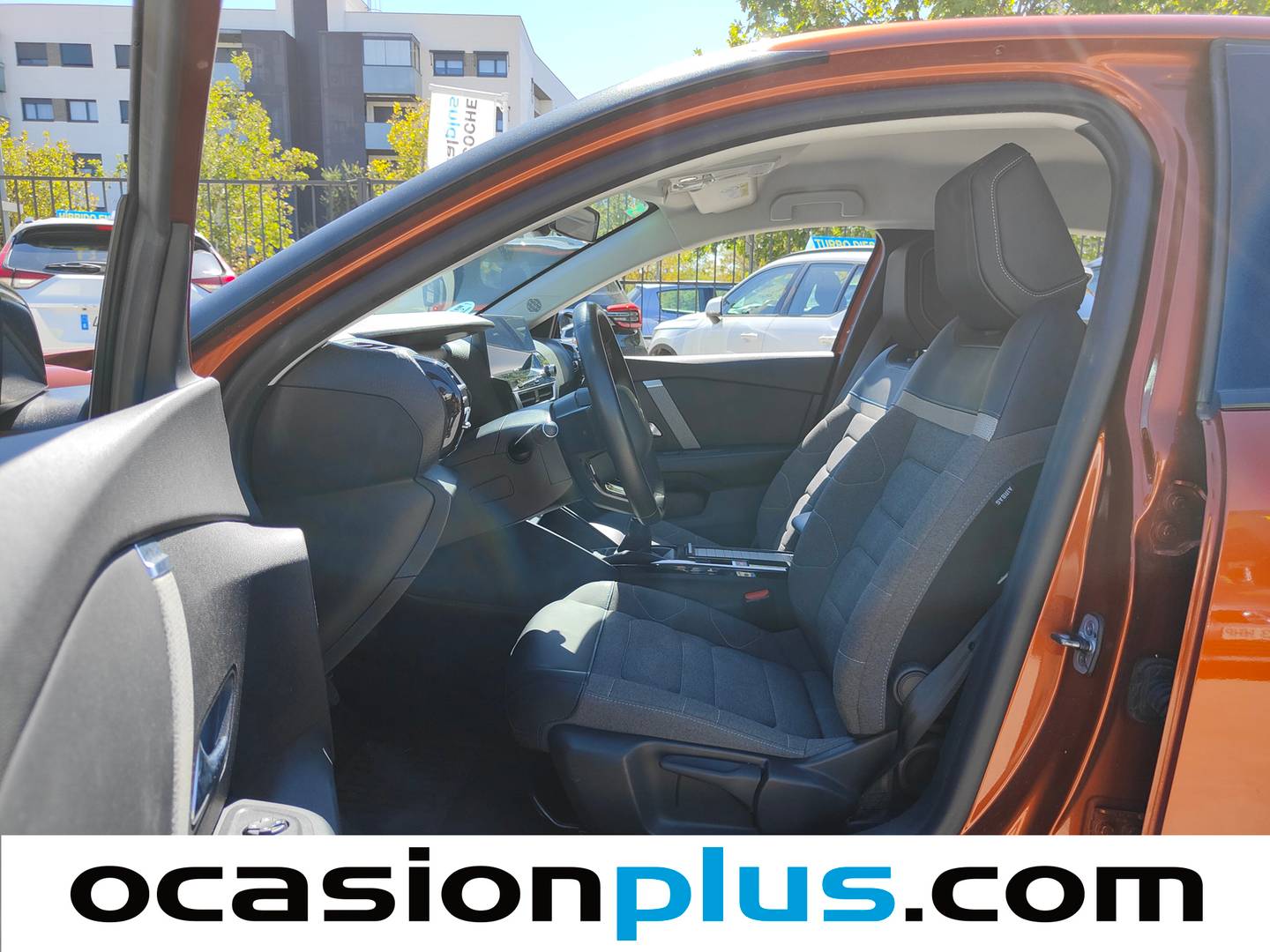 Foto asientos delanteros Citroën C4 Citroën C4 BlueHDi 110 S&S Feel Pack (110 CV)