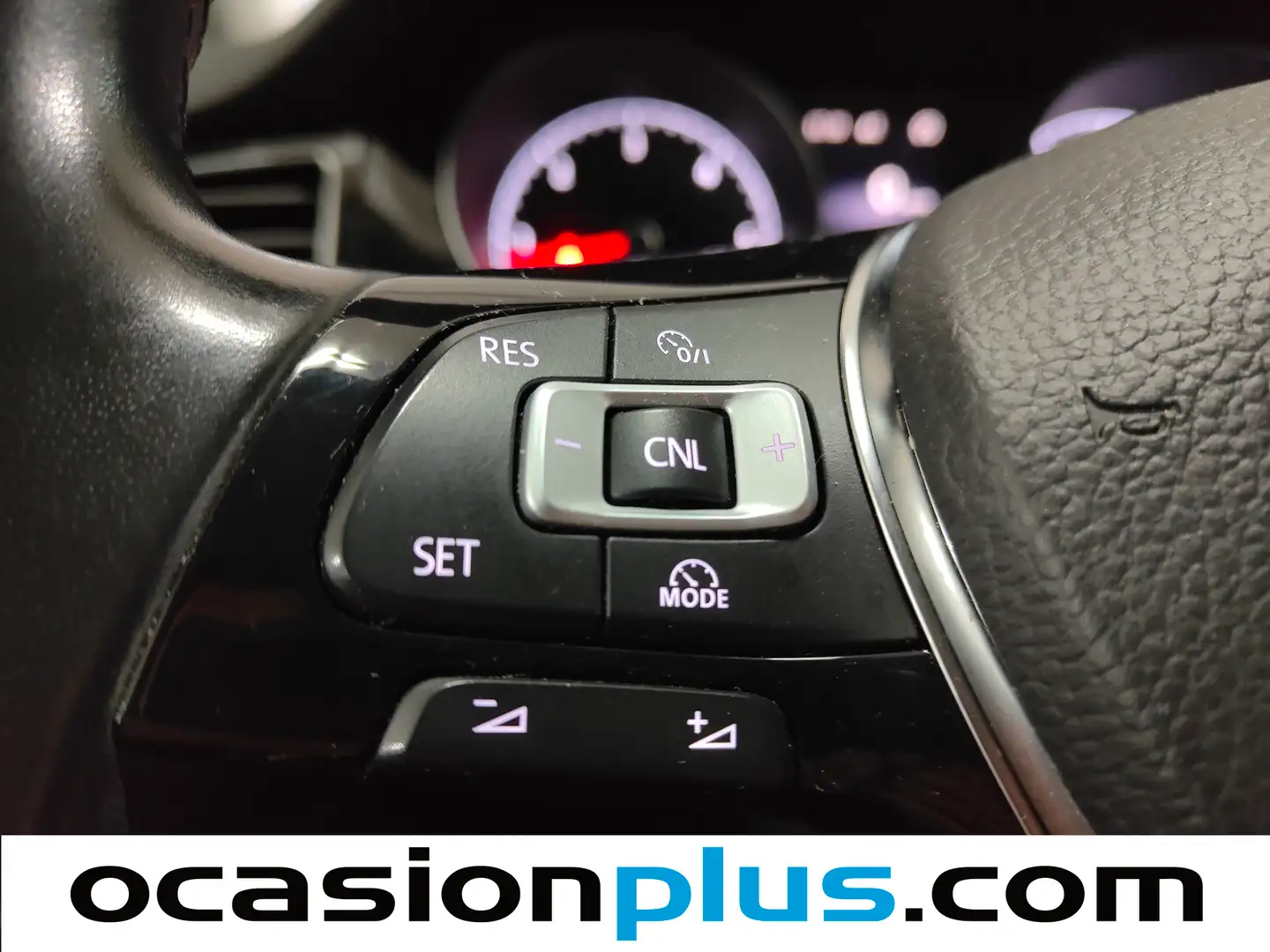 Foto Volkswagen Golf Sportsvan Volkswagen Golf Sportsvan 1.6 TDI Sport BMT DSG (110 CV)