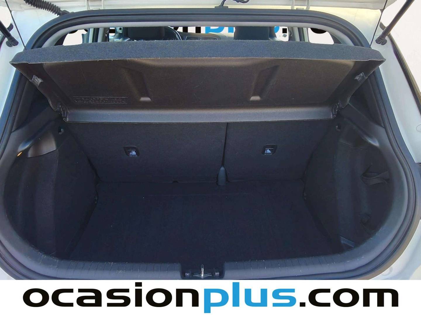Foto asientos traseros Hyundai i20 Hyundai i20 1.0 TGDI Essence LE (100 CV)