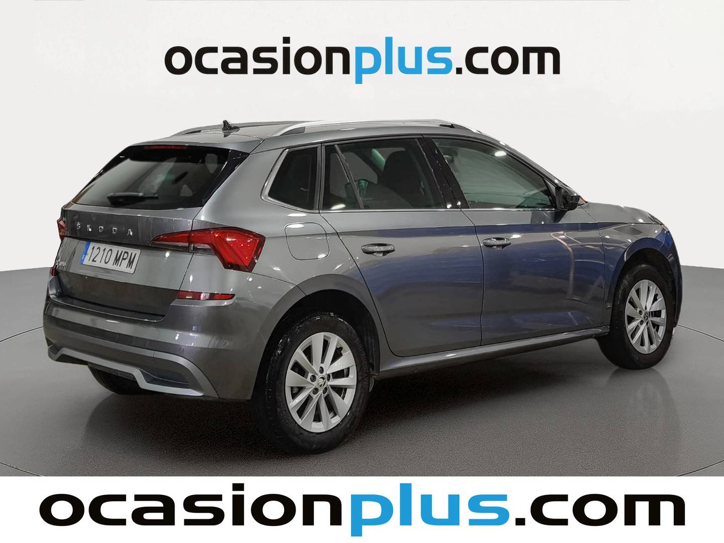Foto trasera Skoda Kamiq Skoda Kamiq 1.0 TSI Ambition (110 CV) derecha