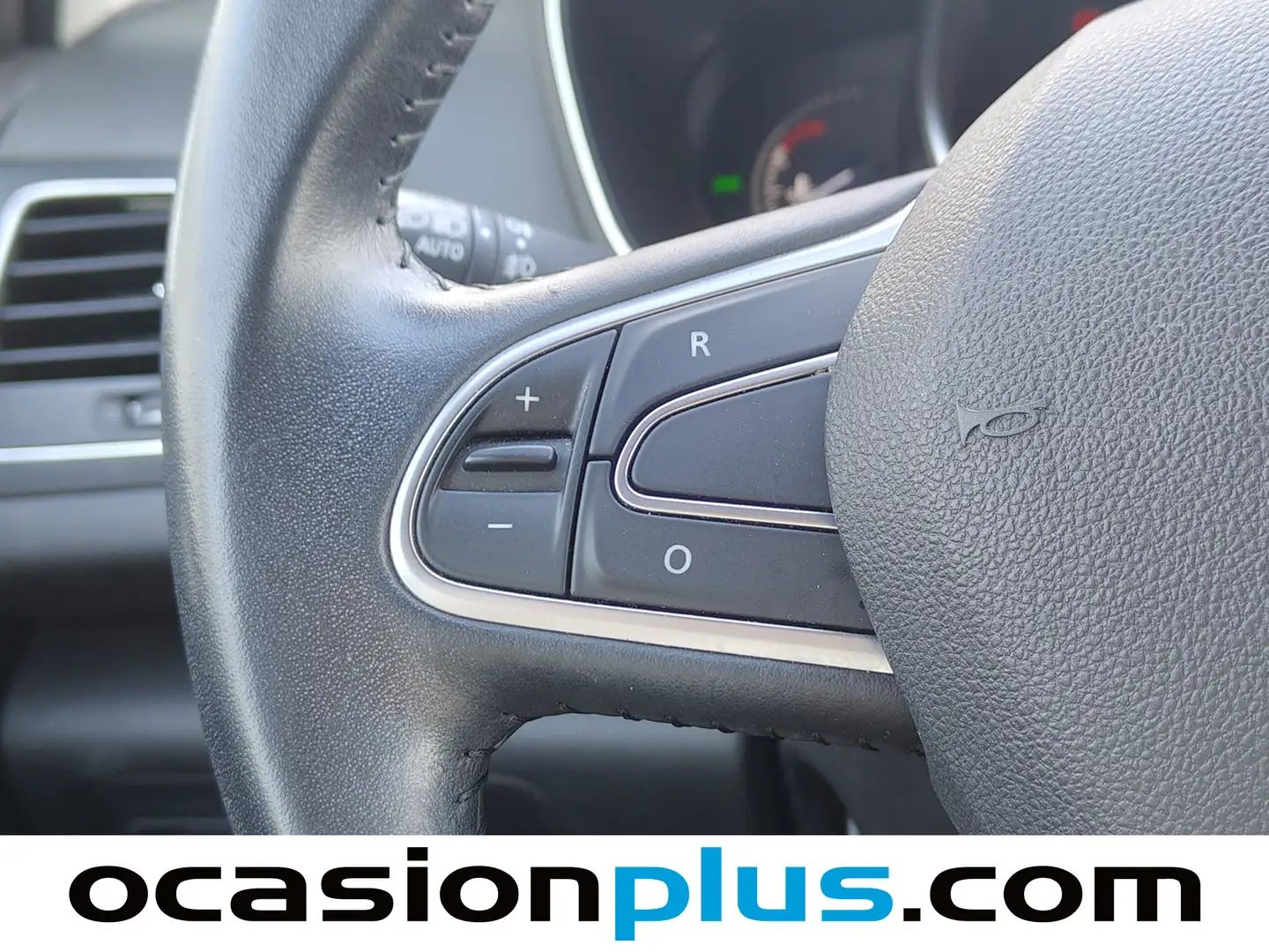 Foto Renault Mégane Renault Megane Zen TCe  (140 CV) GPF