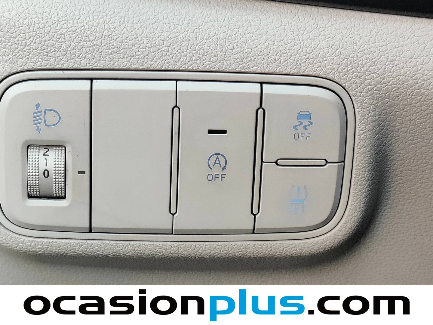 Foto Hyundai i20 Hyundai i20 1.0 TGDI 48V Tecno DCT (100 CV)