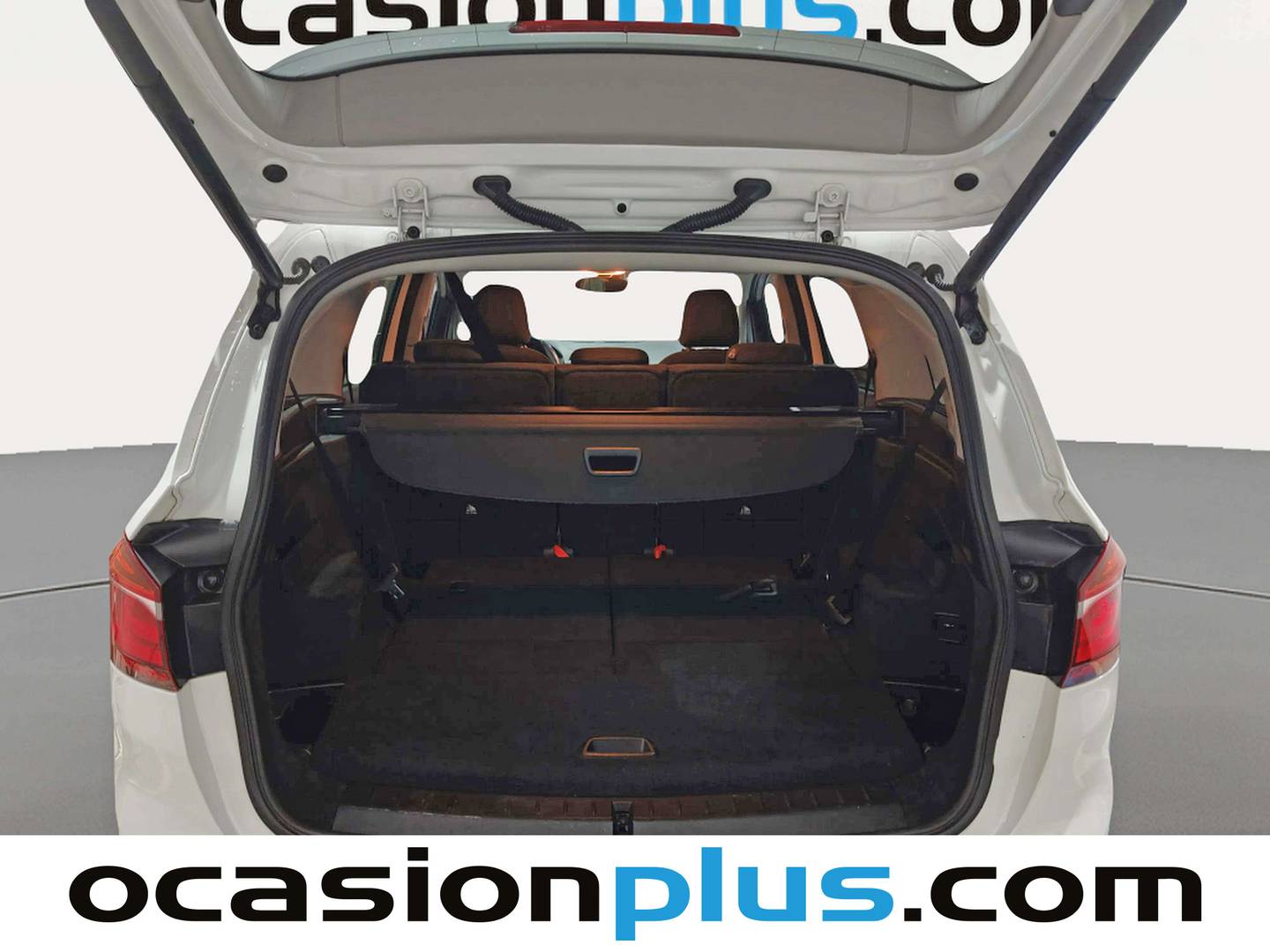 Foto BMW Serie 2 Gran Tourer BMW Serie 2 218d Gran Tourer (150 CV) 7 Plazas