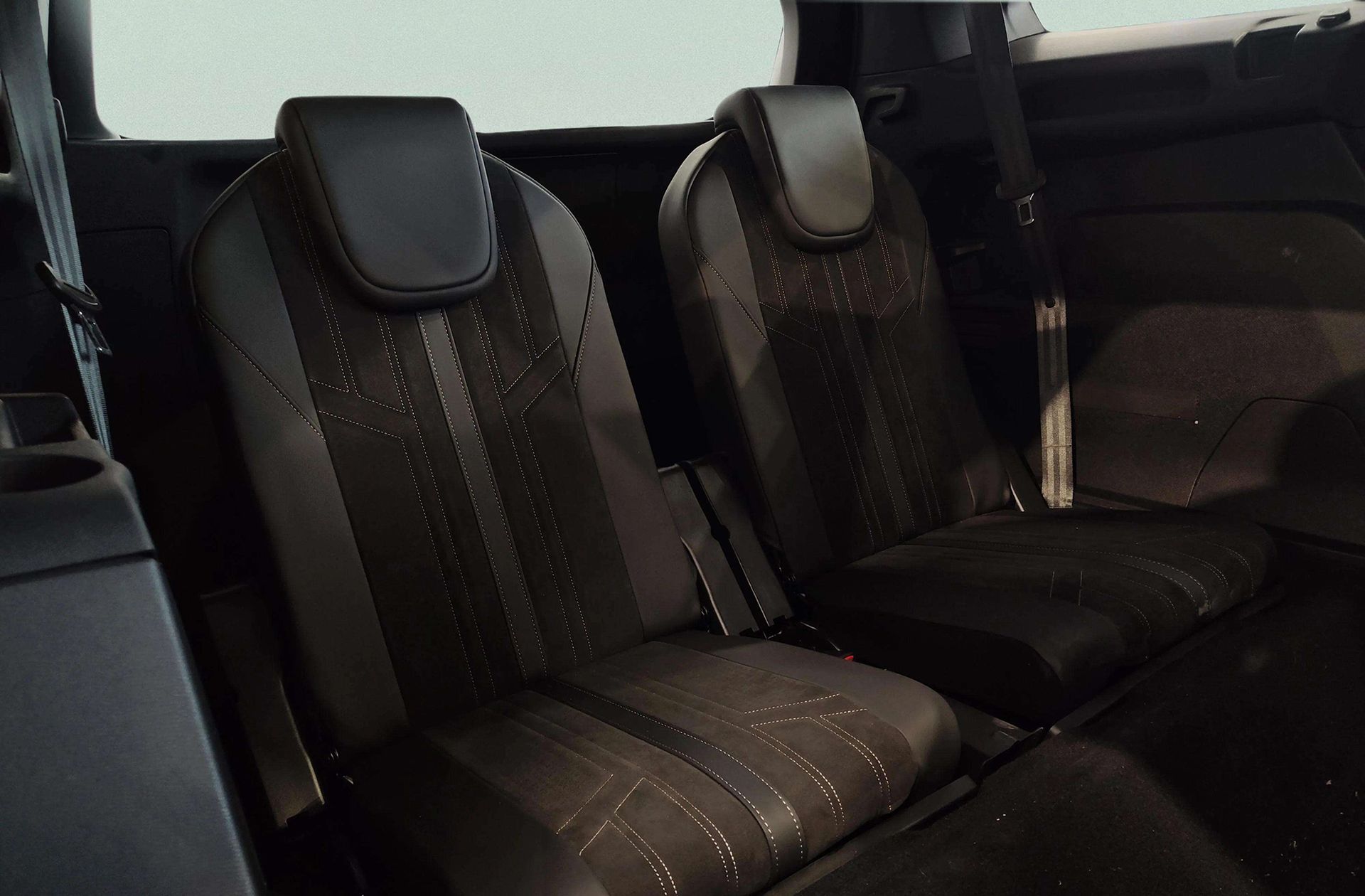 Peugeot 5008 PureTech 130 GT 7 plazas - foto 20