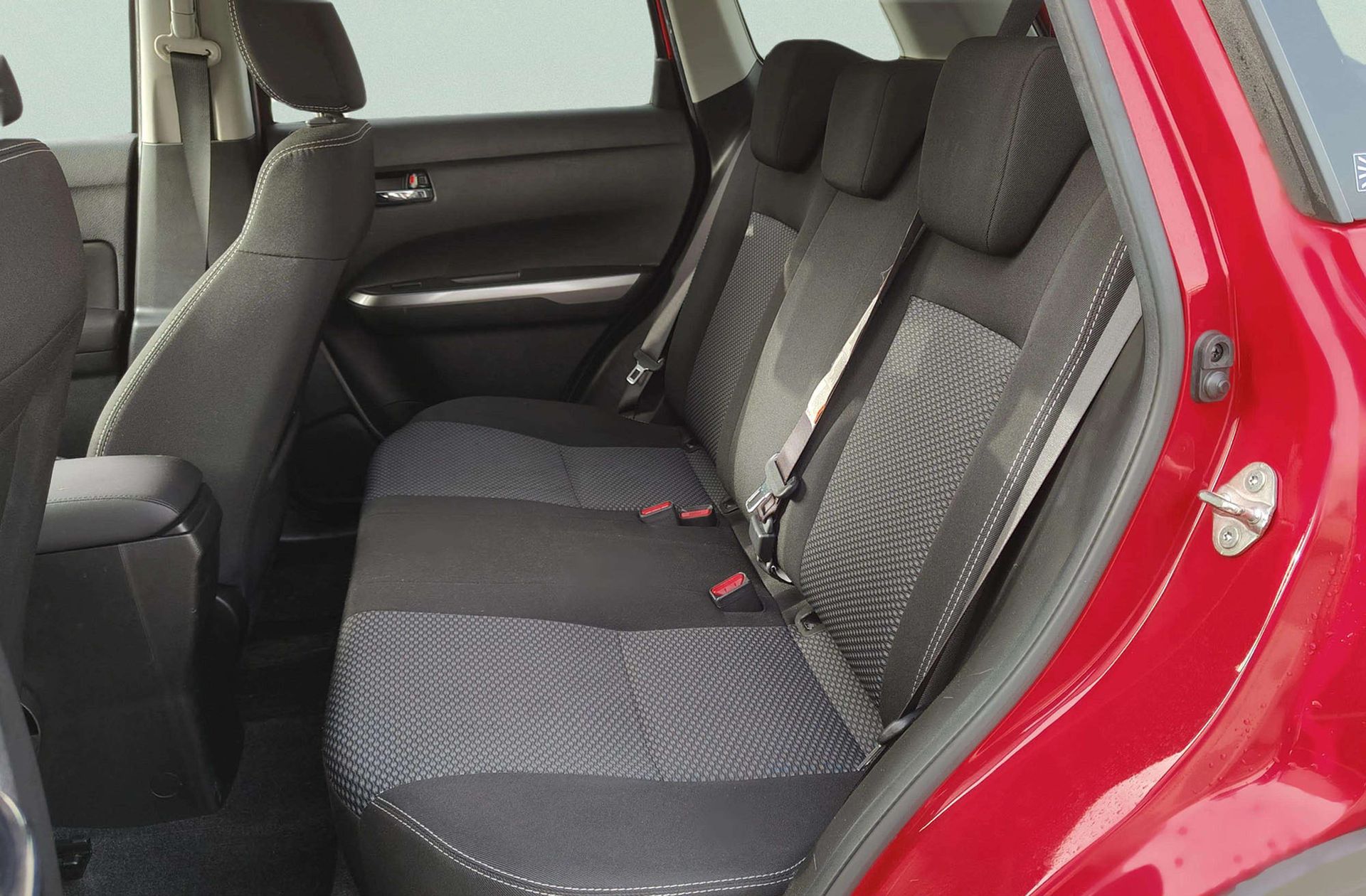 Suzuki Vitara 1.4 Turbo Mild Hybrid GLE - foto 13