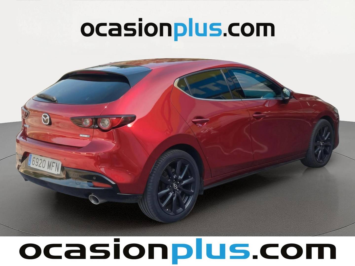 Foto trasera Mazda Mazda 3 Mazda Mazda 3 2.0 e-Skyactiv-X Zenith Safety Black AT (186 CV) derecha