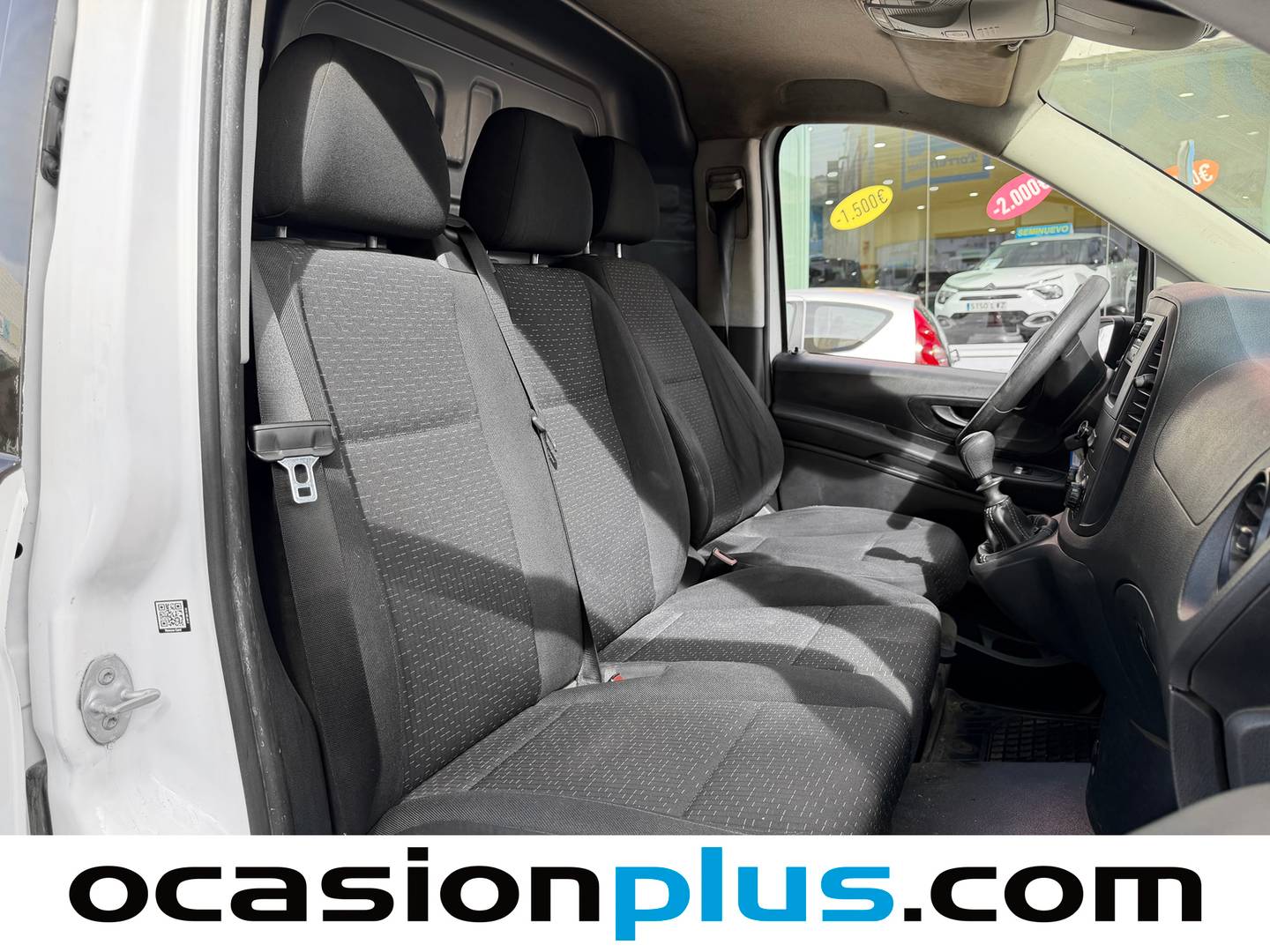 Fotos maletero Mercedes Vito Mercedes Vito Furgon 110 CDI Base Larga (102 CV)