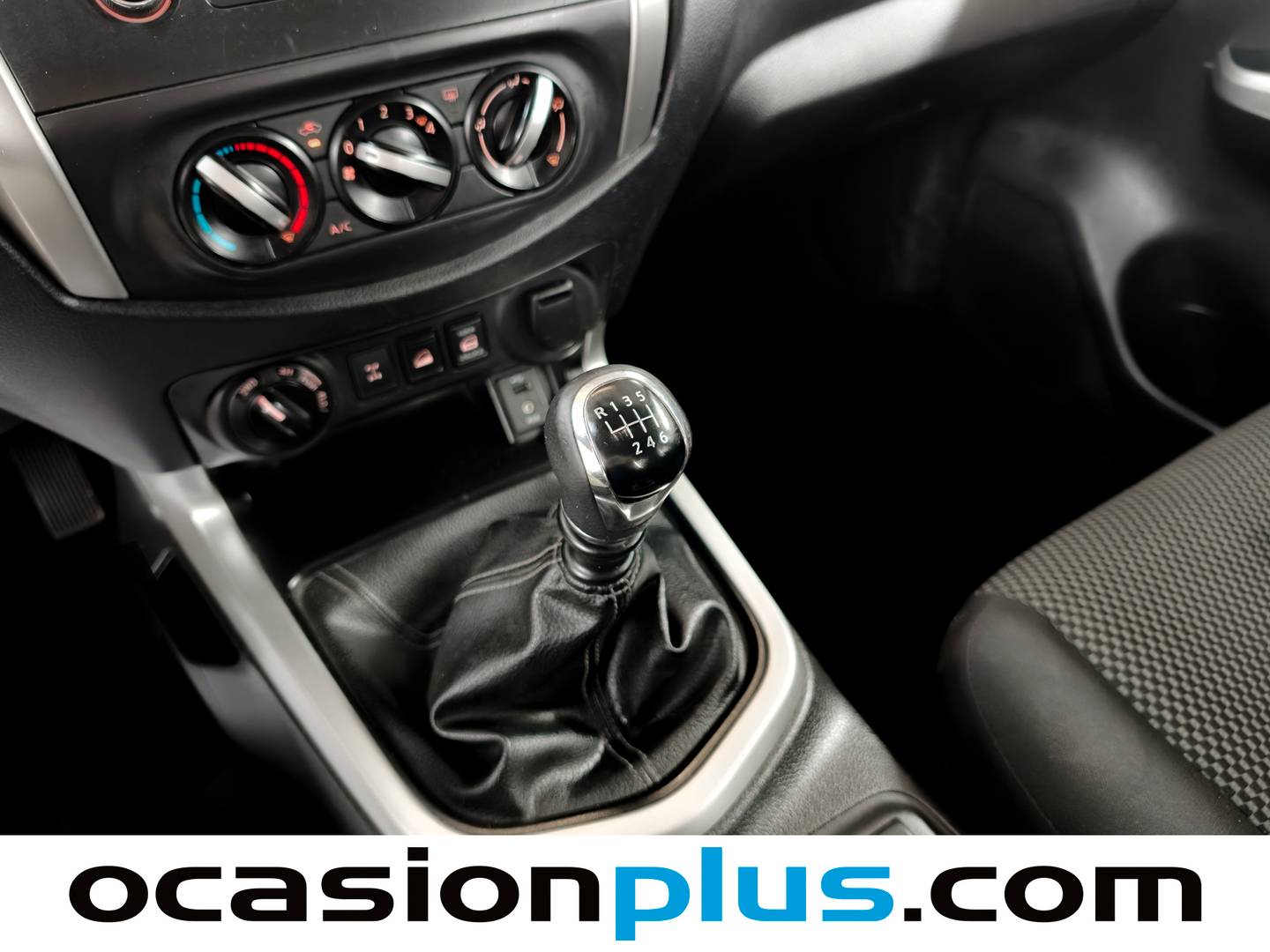 Nissan Navara Nissan Navara PickUp 2.3 dCi Doble Cabina Visia BDif  (163 CV) de segunda mano