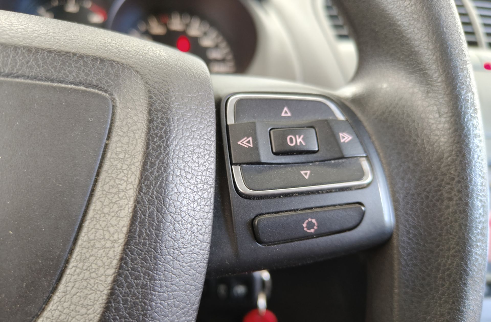 SEAT Altea XL 1.6 TDI Ecomotive Reference - foto 22