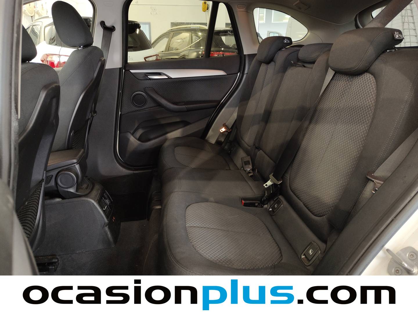 Foto asientos traseros BMW X1 BMW X1 sDrive18i (140 CV)