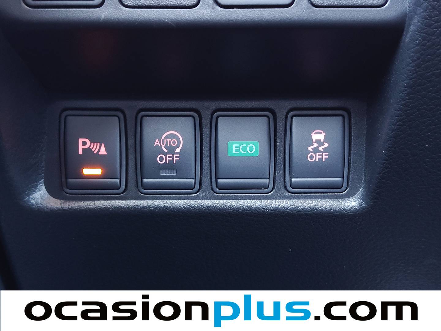 Extras del Nissan QASHQAI Nissan Qashqai 1.6 dCi N-Connecta 4x2 XTronic (130 CV)