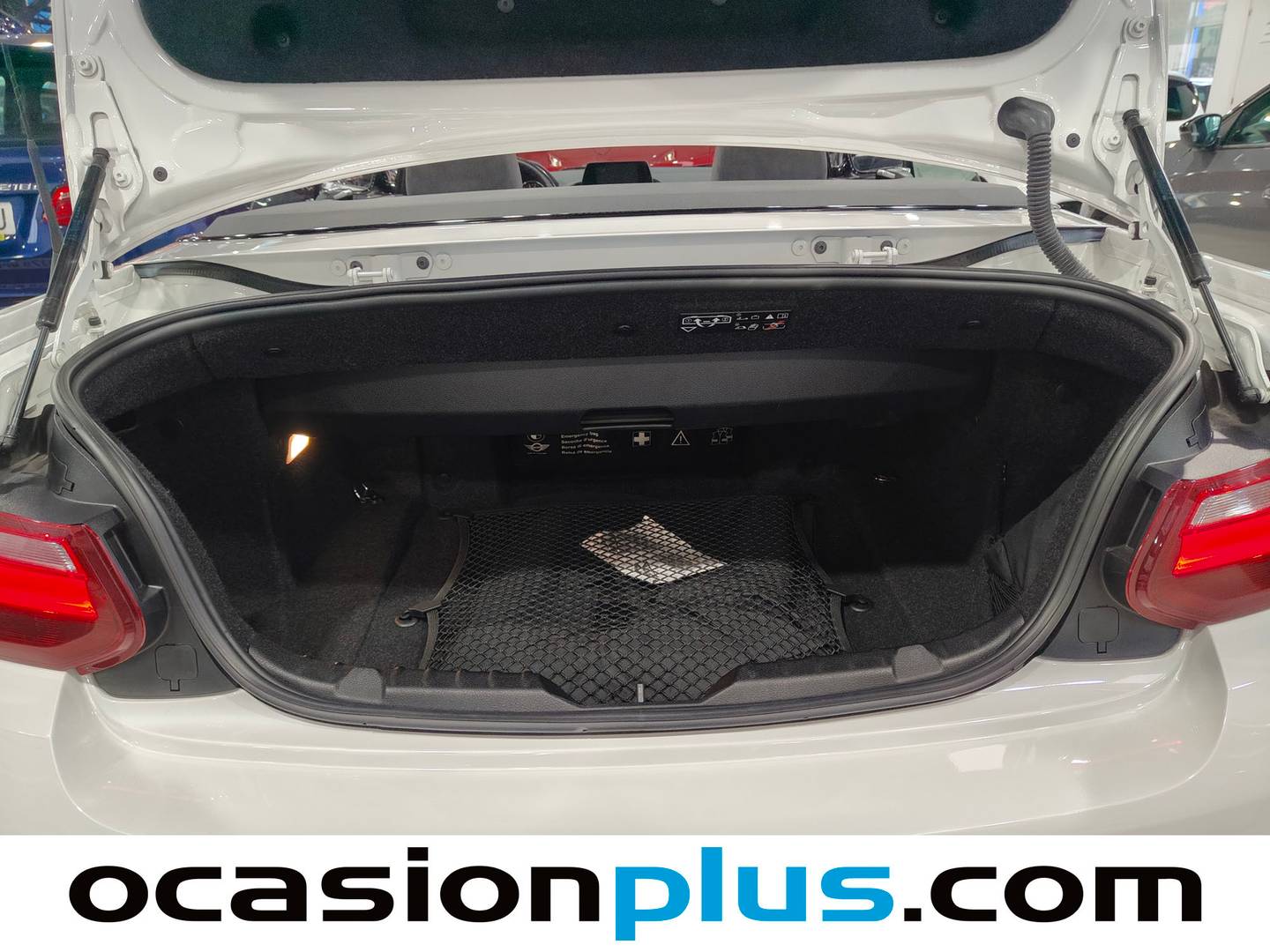 Foto asientos traseros BMW Serie 2 BMW Serie 2 218i Cabrio (136 CV) Pack M