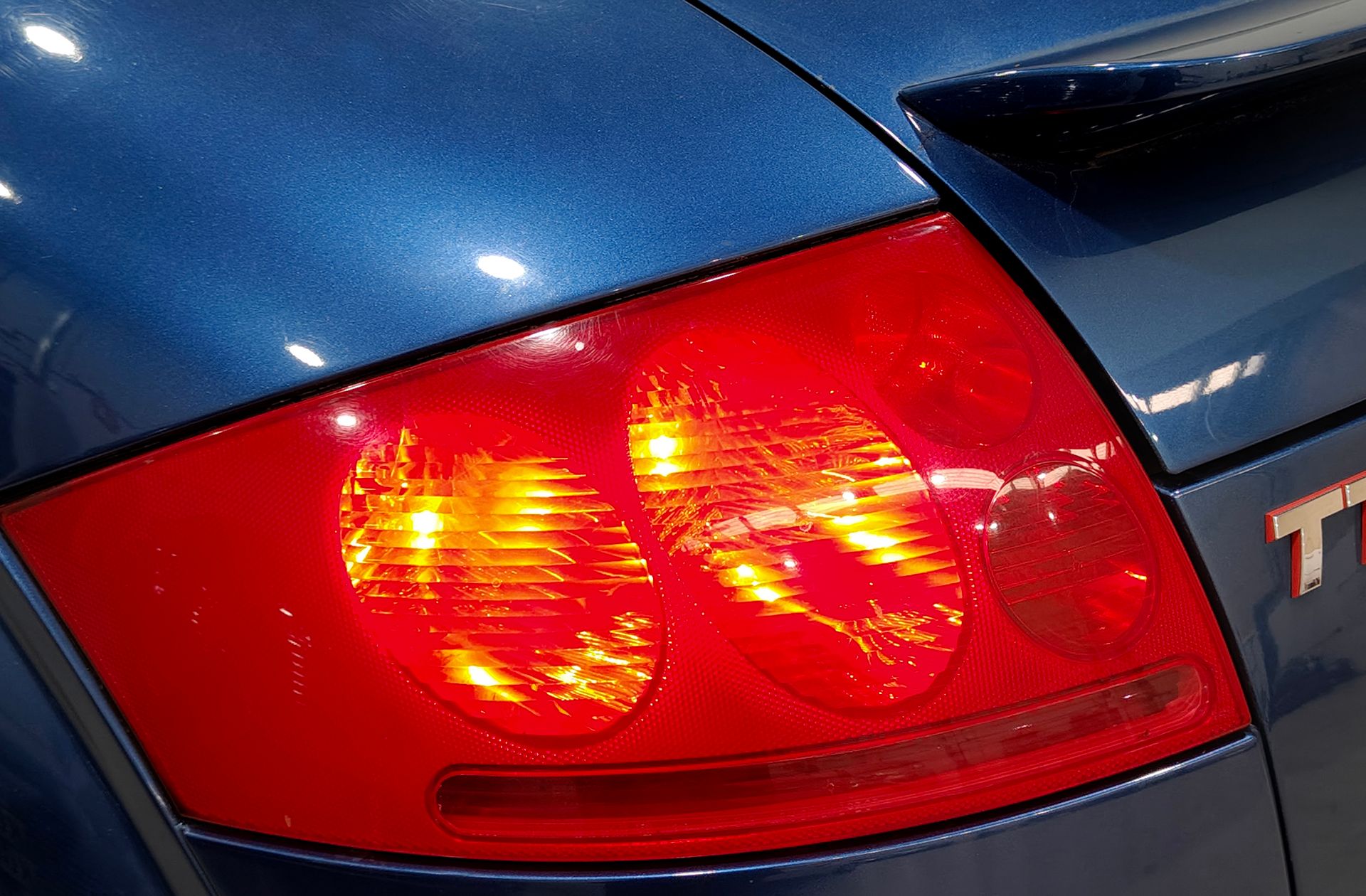 Audi TT Coupe 1.8 T - foto 25