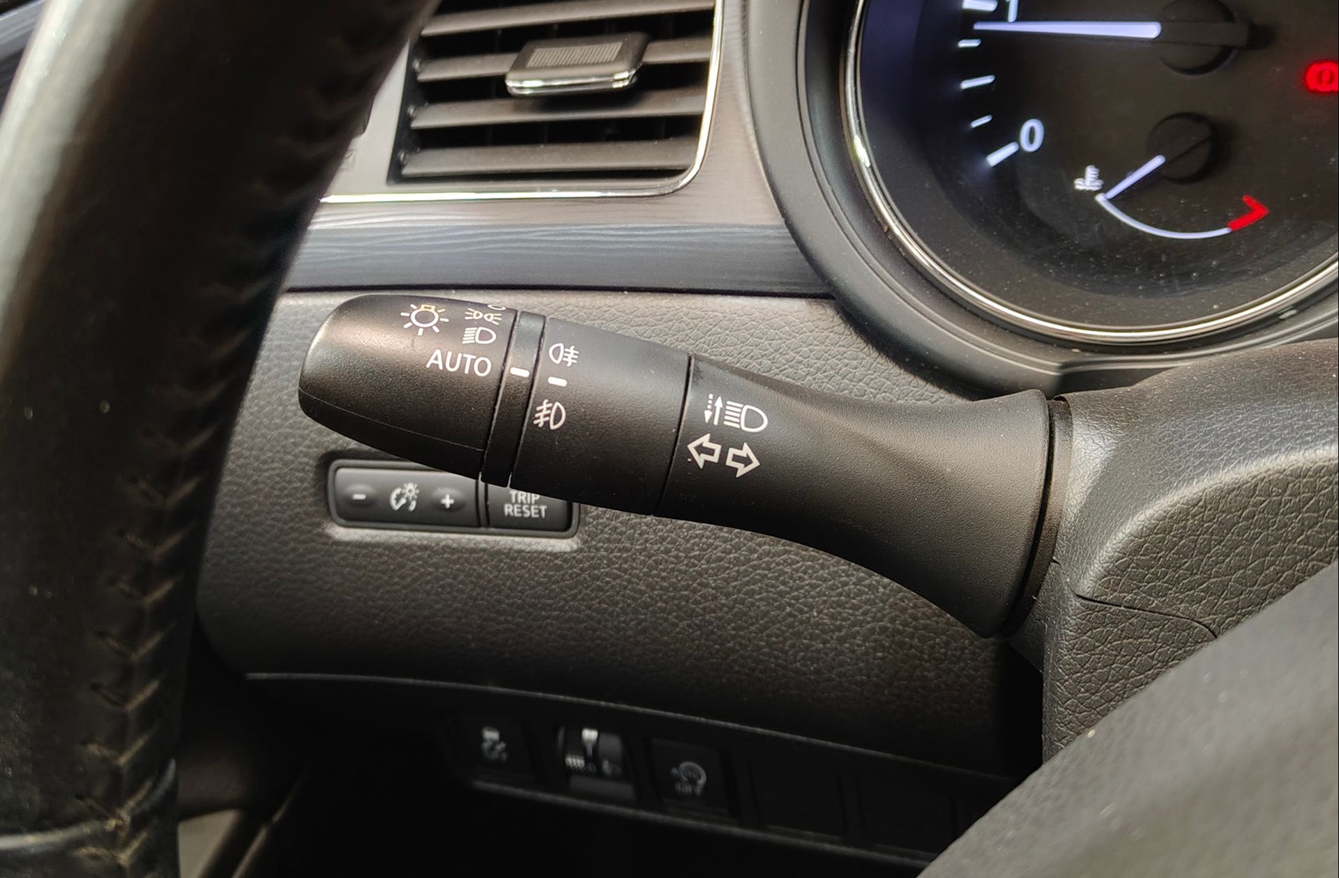 Nissan Pulsar dCi 110 N-Connecta - foto 25