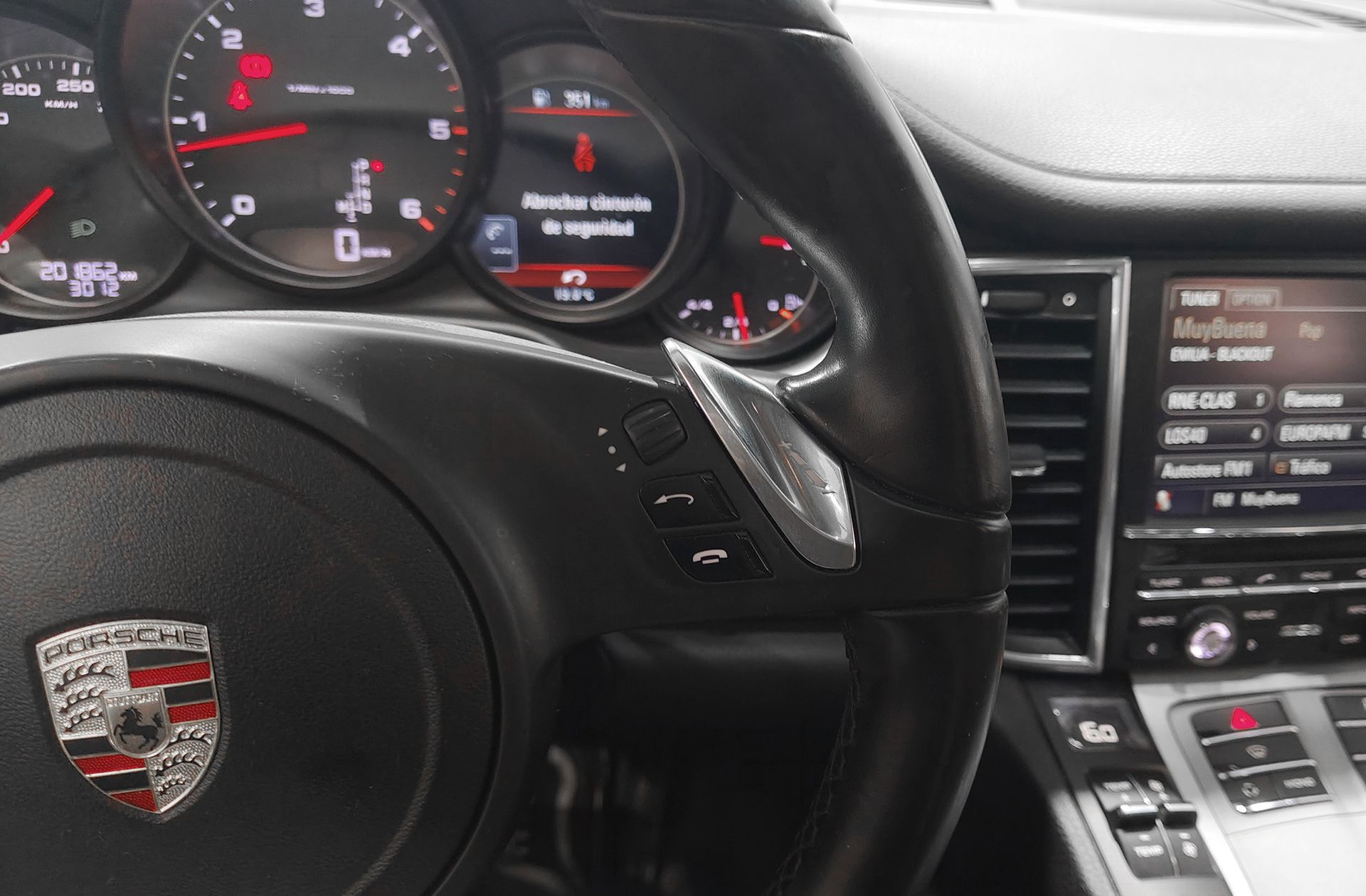 Porsche Panamera 3.0 TD - foto 31