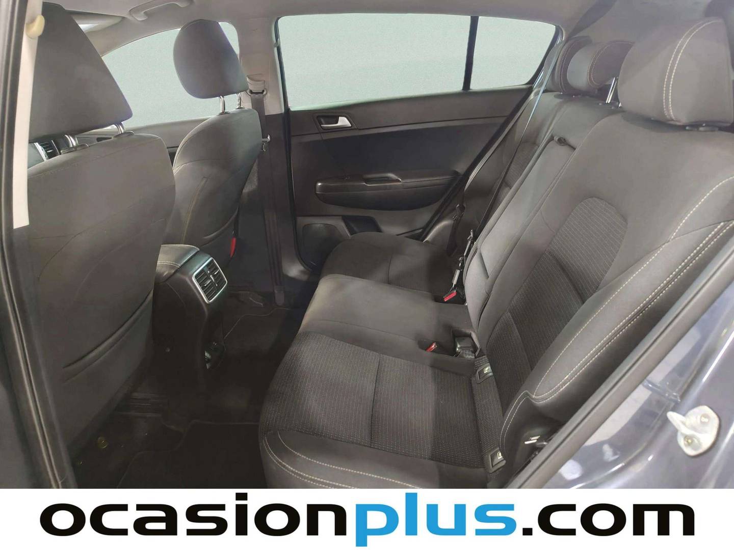 Foto asientos traseros KIA Sportage KIA Sportage 1.6 GDi Drive 4x2 (132 CV)